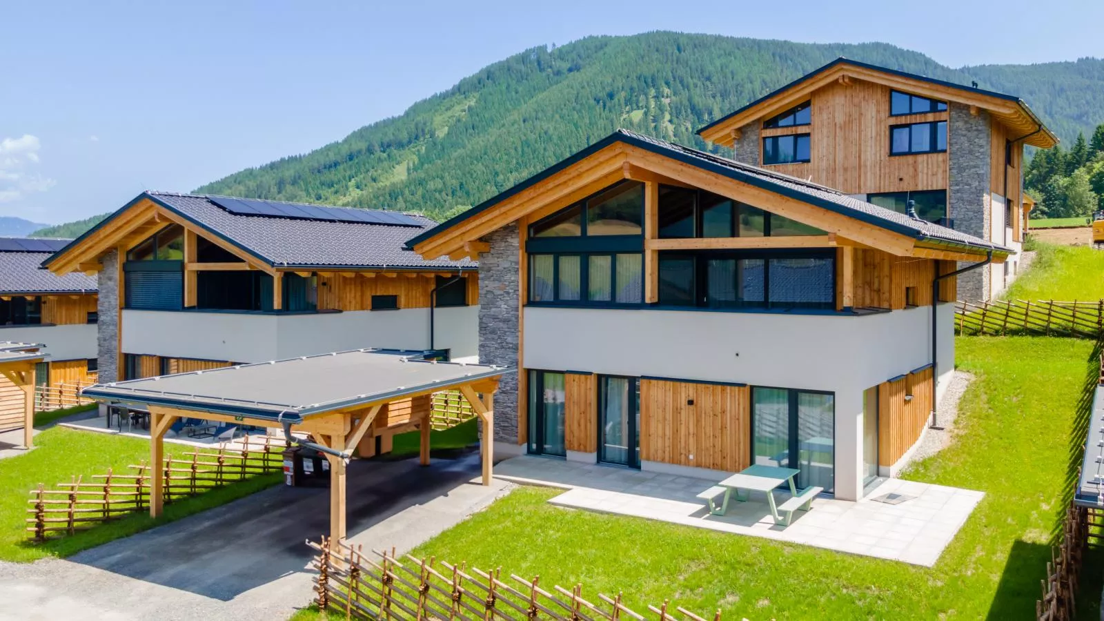 Grebenzen Lodge 55-Buitenkant zomer