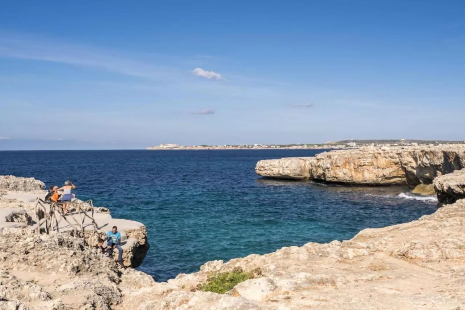 Villa Samba - Studio Apartment with Balcony and Sea View-Sfeer