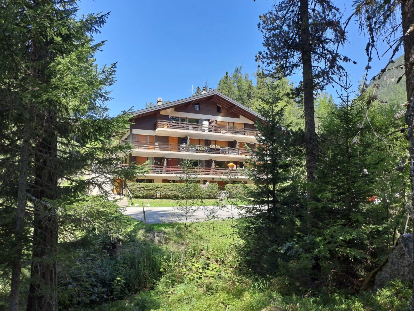 Arolla R01-Buiten
