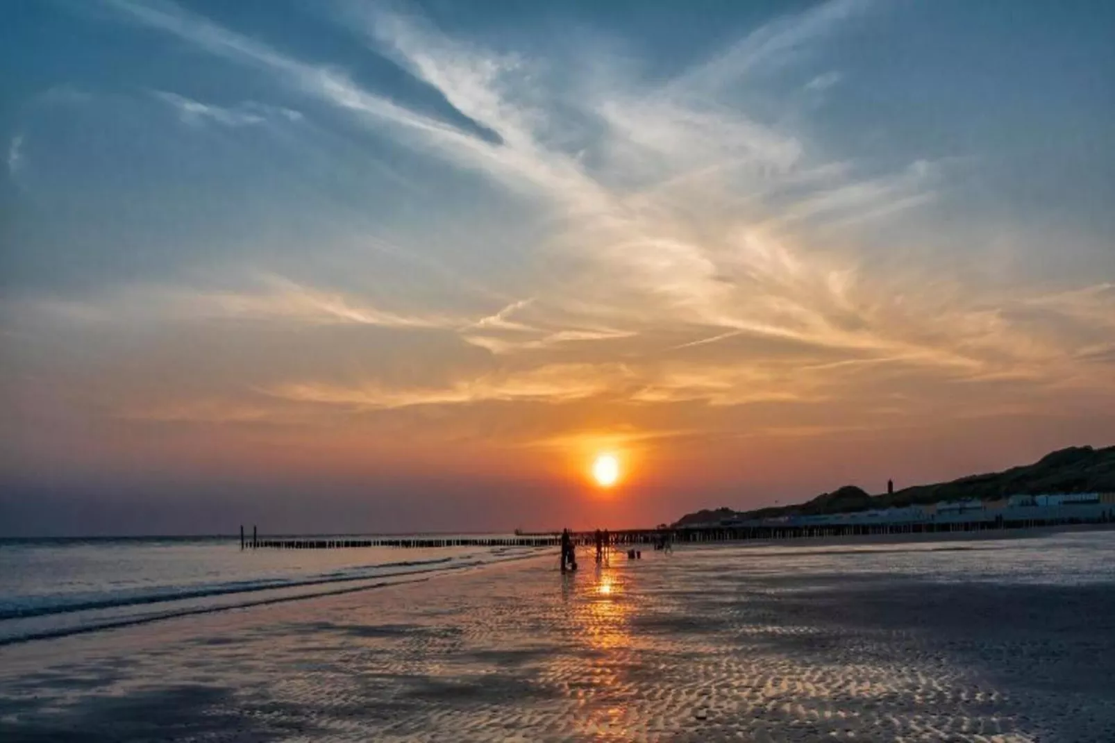 Vakantiewoning 't Zoete Licht Residenz - Willibrordusplein 28 C  Zoutelande-Gebieden zomer 1km
