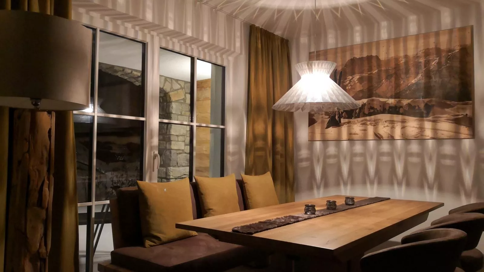 Tauern Suites Mitterwirt TOP 302-Eetkamer