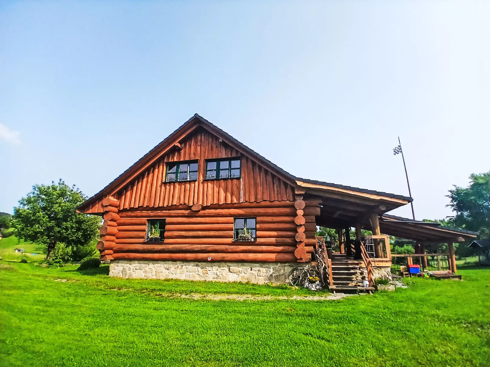 Srub Pohodář-Buiten