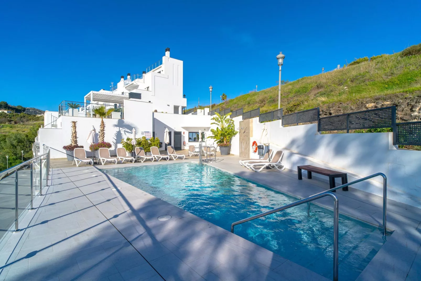 Penthouse Balcon del Mar 121 by Casasol