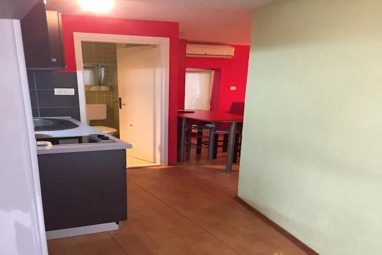 Apartments Elena (ST) - Studio Apartment A2 (Red)