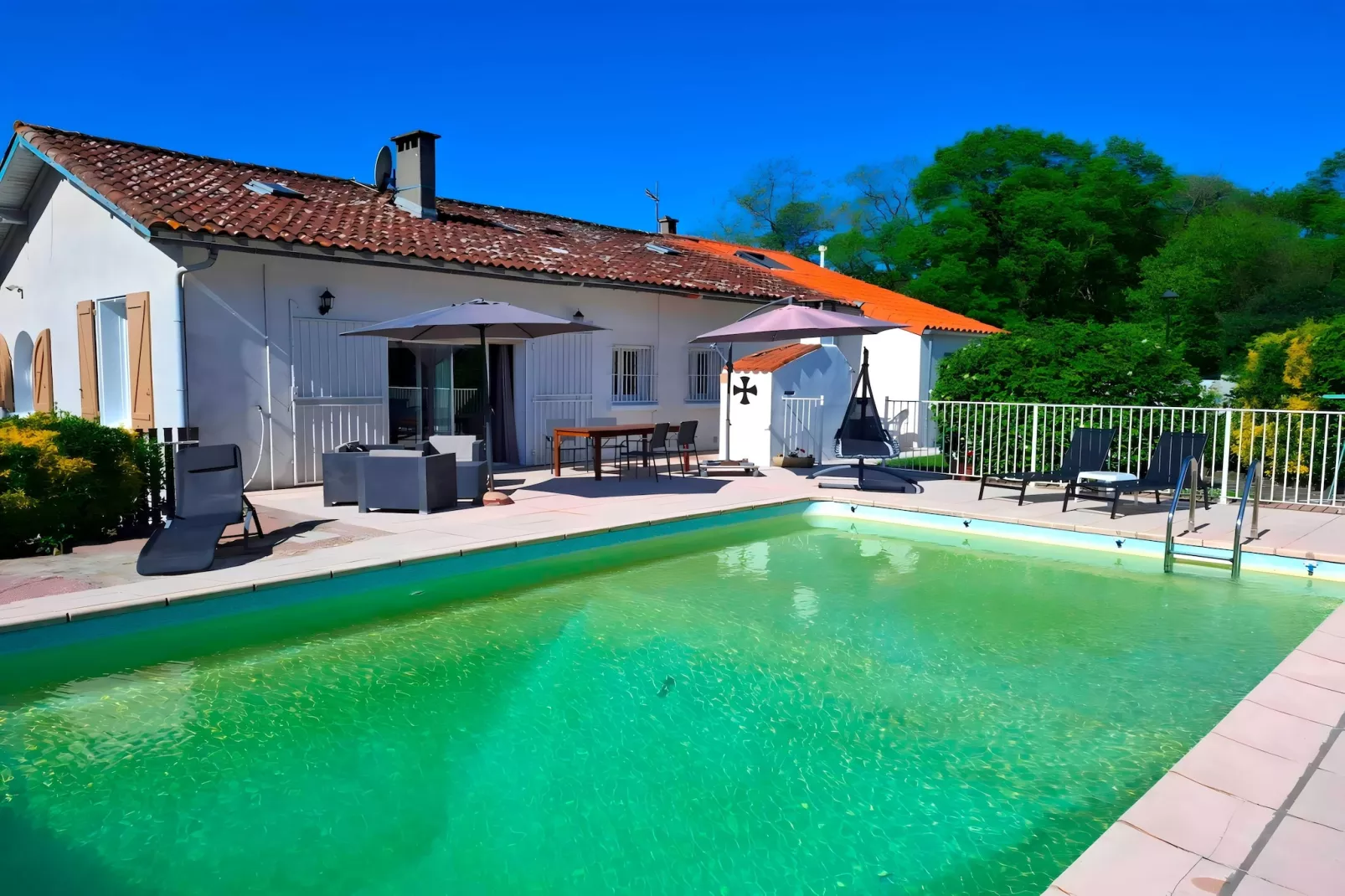 Villa avec piscine