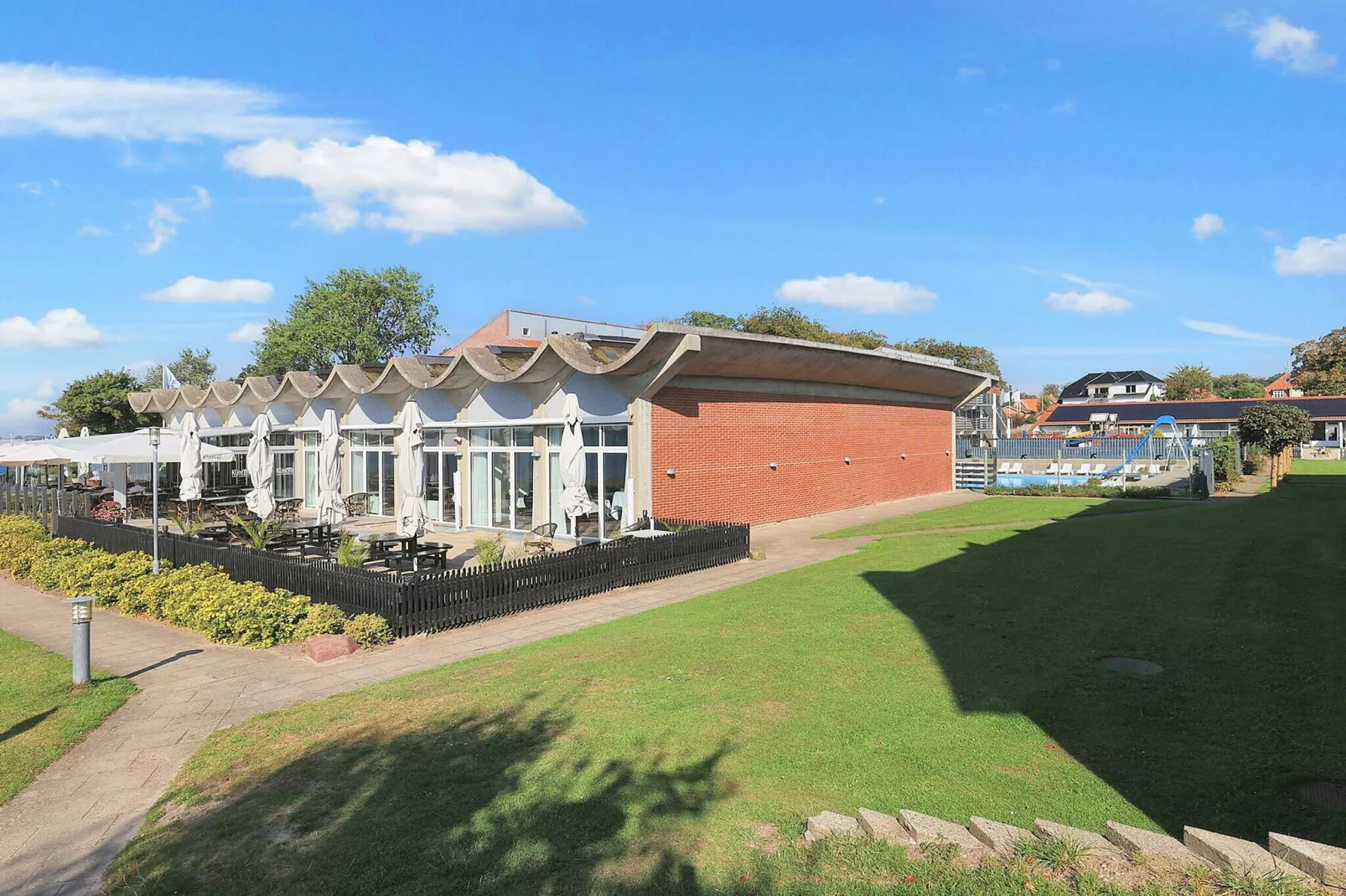 2½ room w/seaview, 2nd floor - Waterzicht