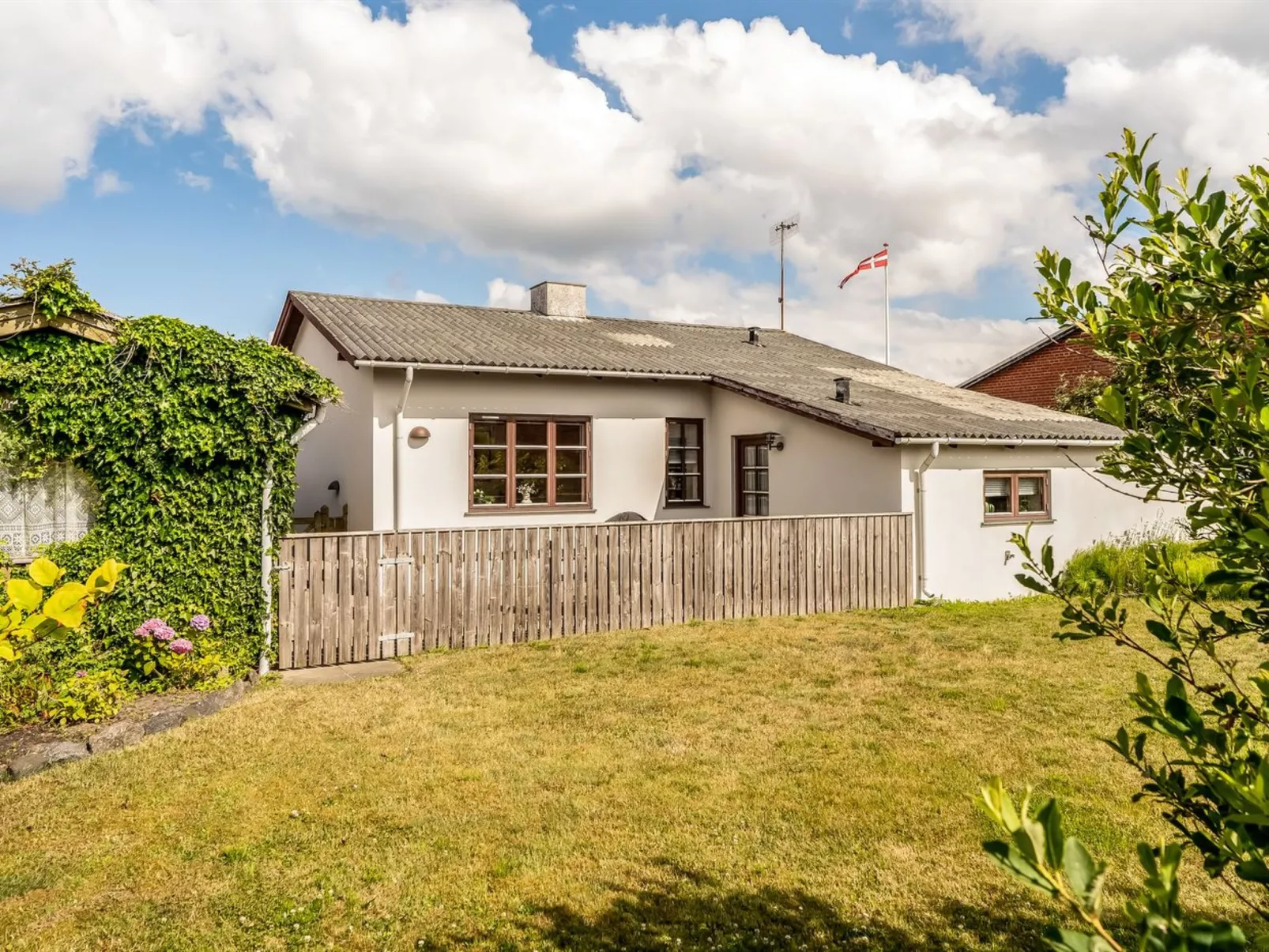"Antine" - 400m from the sea
