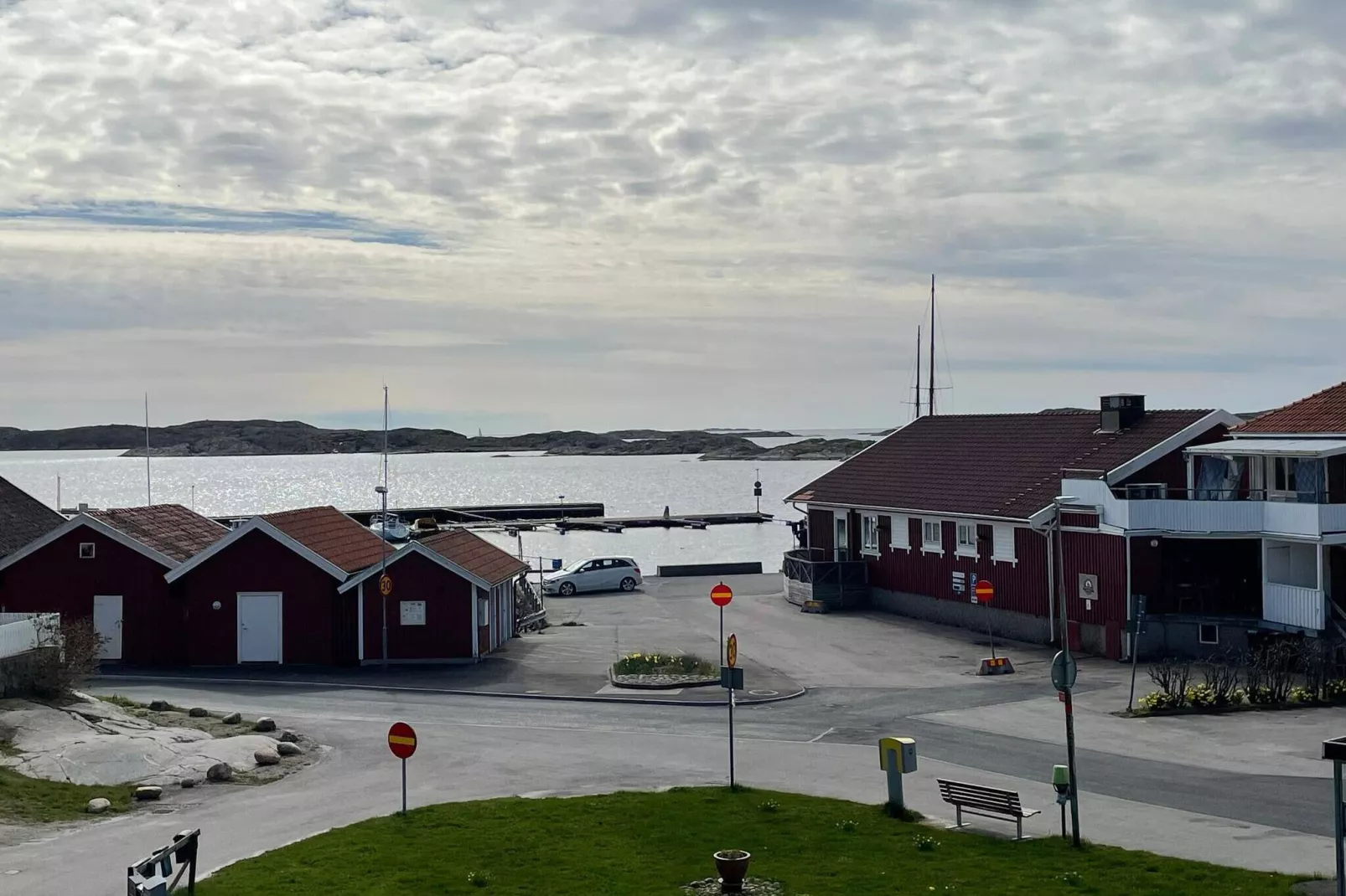 4 sterren vakantie huis in HÄLLEVIKSSTRAND-Waterzicht