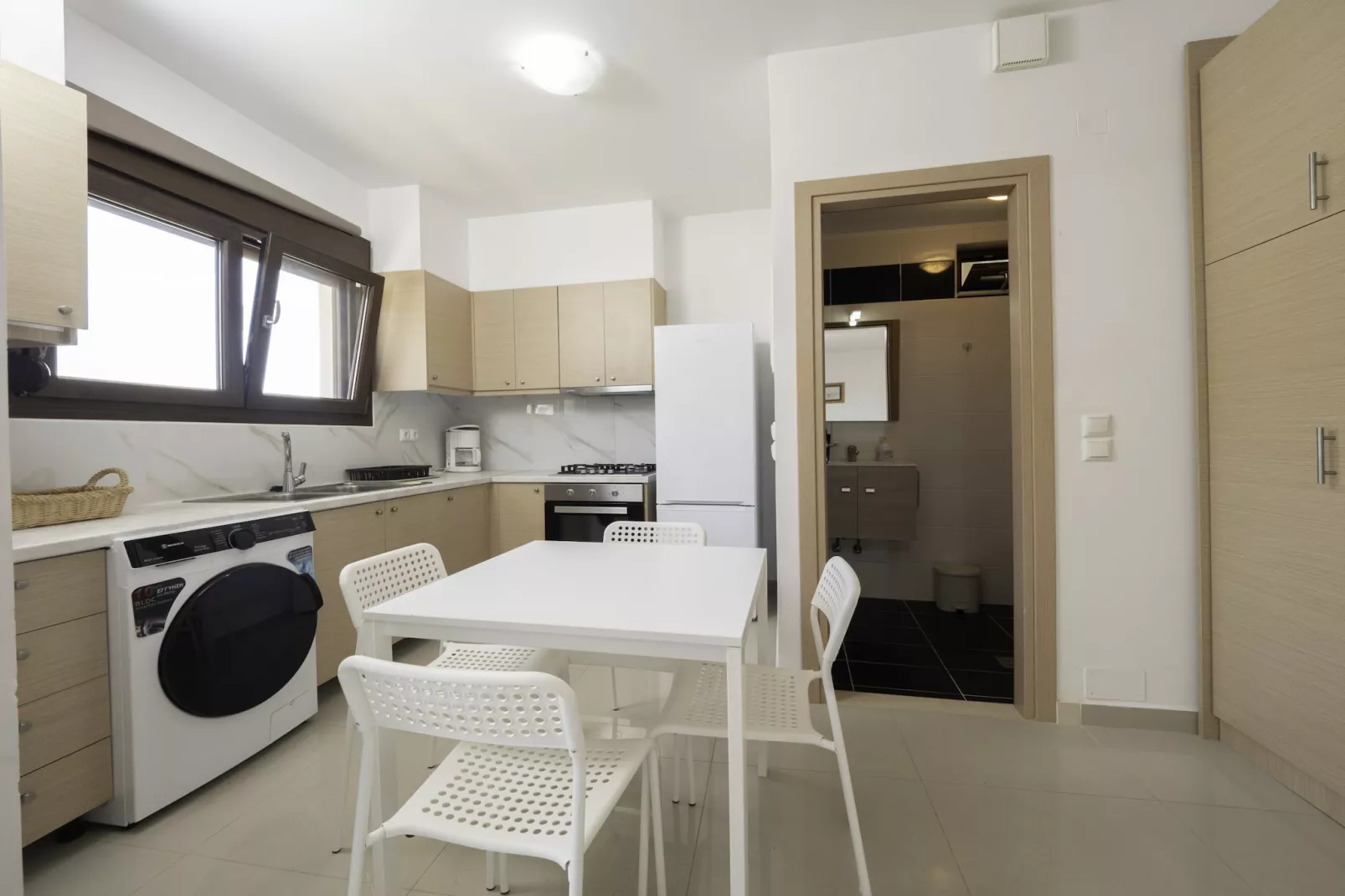 Studio Nikos