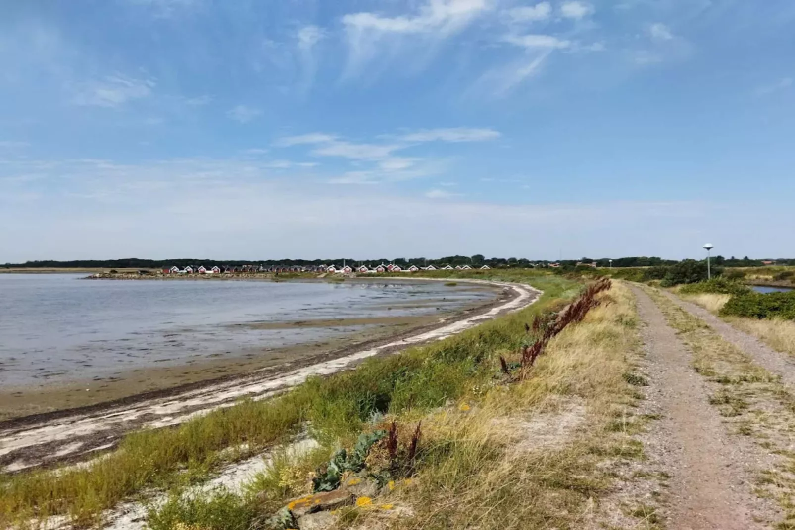 Lichte kustschuilplaats in LyngsAY-By Traum-Waterzicht