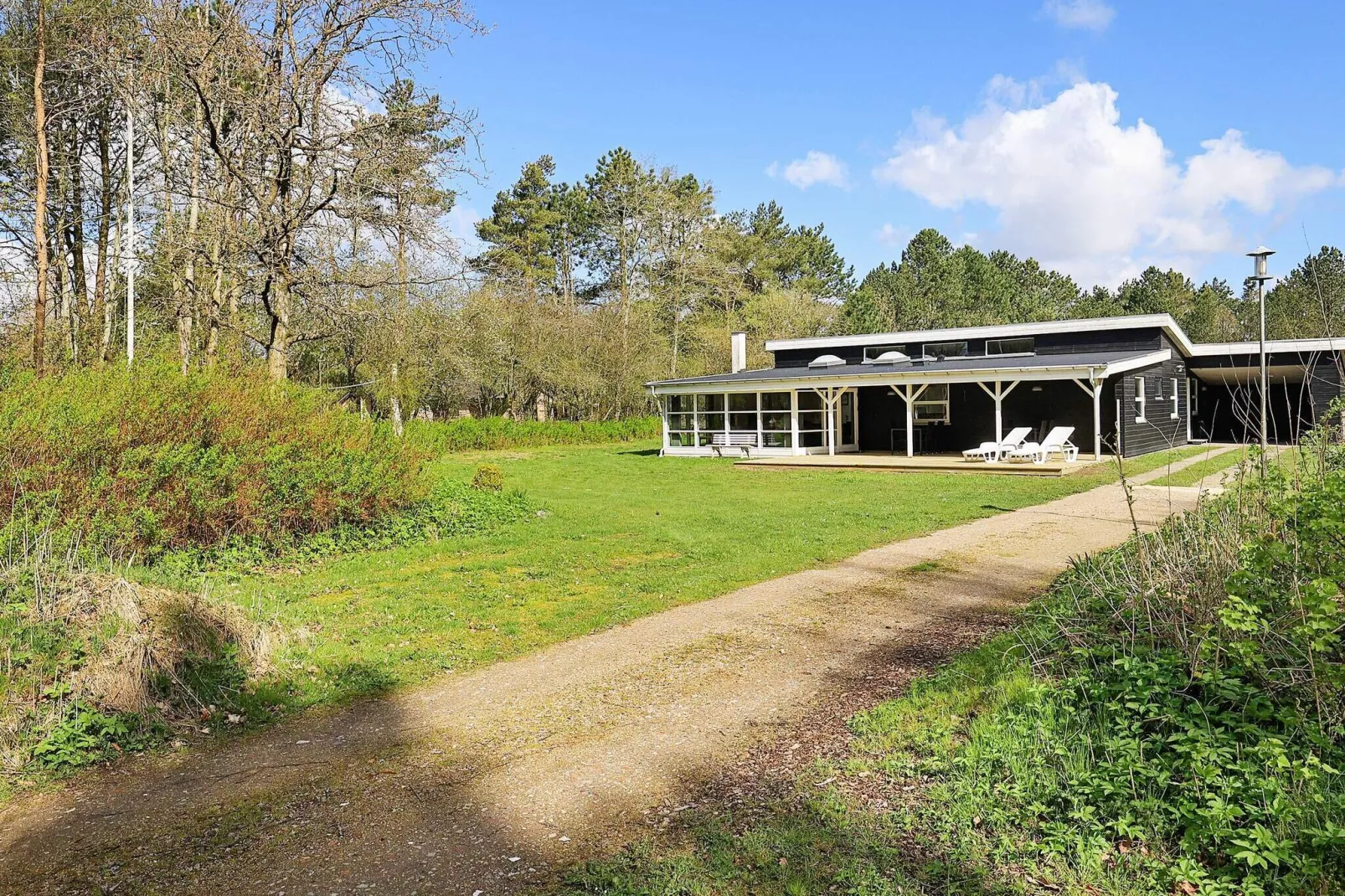 Prachtig vakantiehuis in Hals met zwembad-Buitenlucht