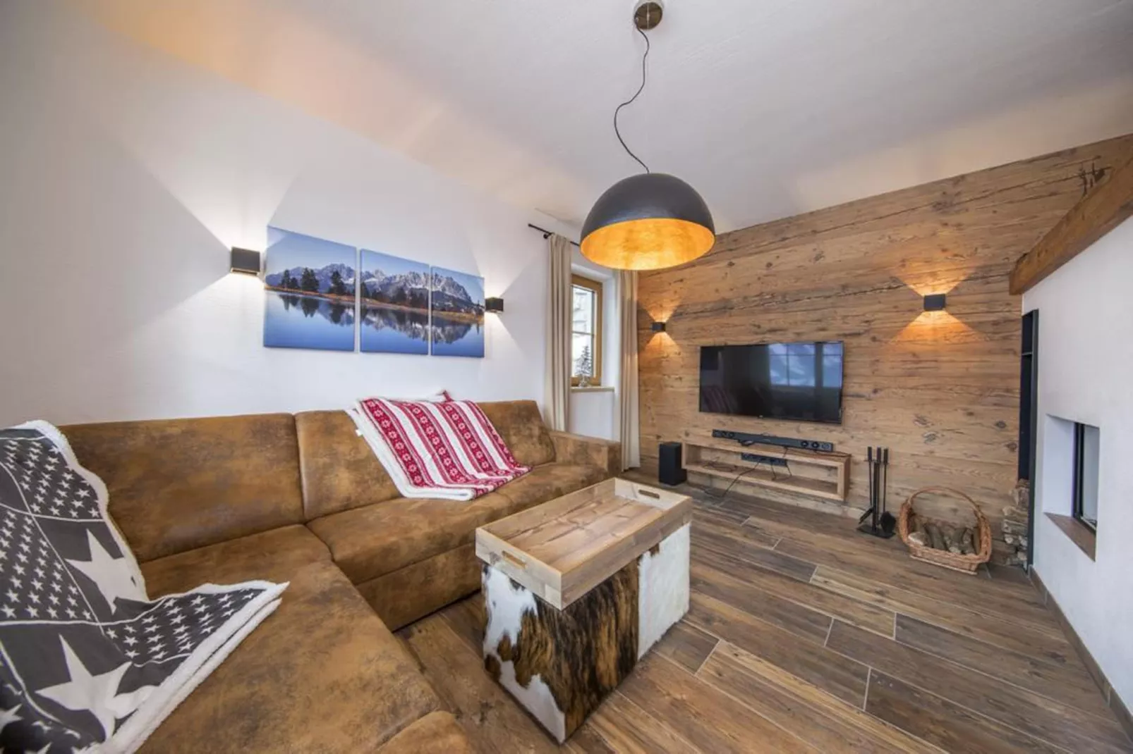 Nationalpark Chalet Rainerhorn-Woonkamer