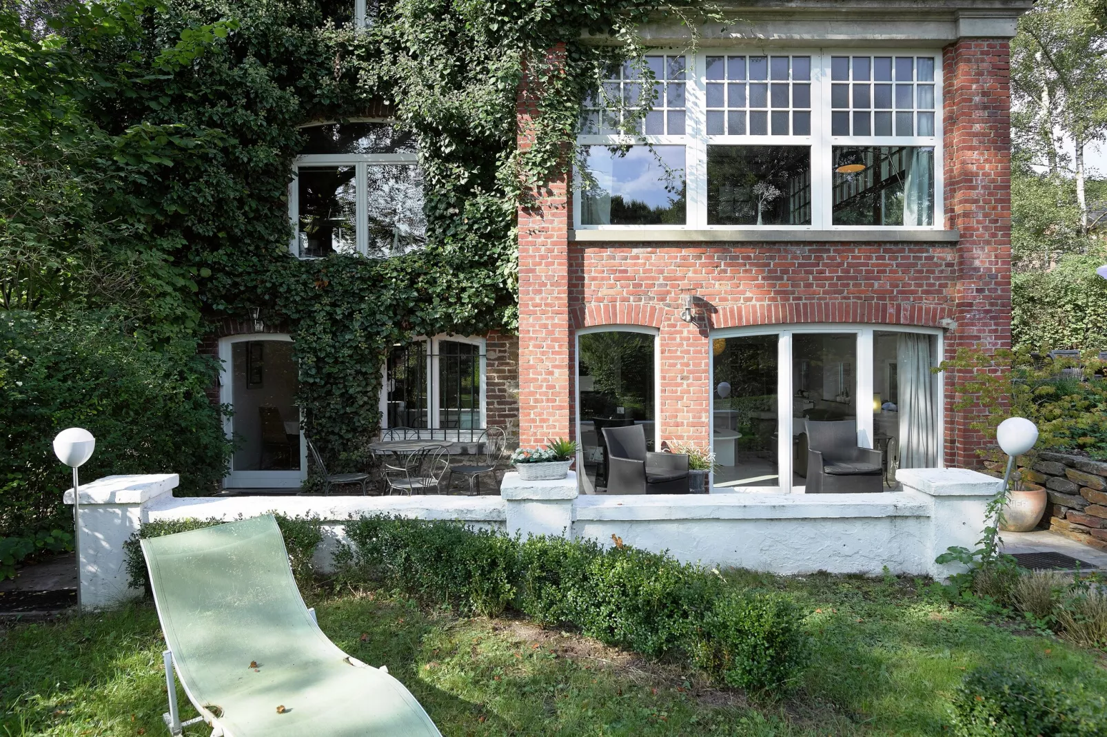 La Villa Louise-Tuinen zomer