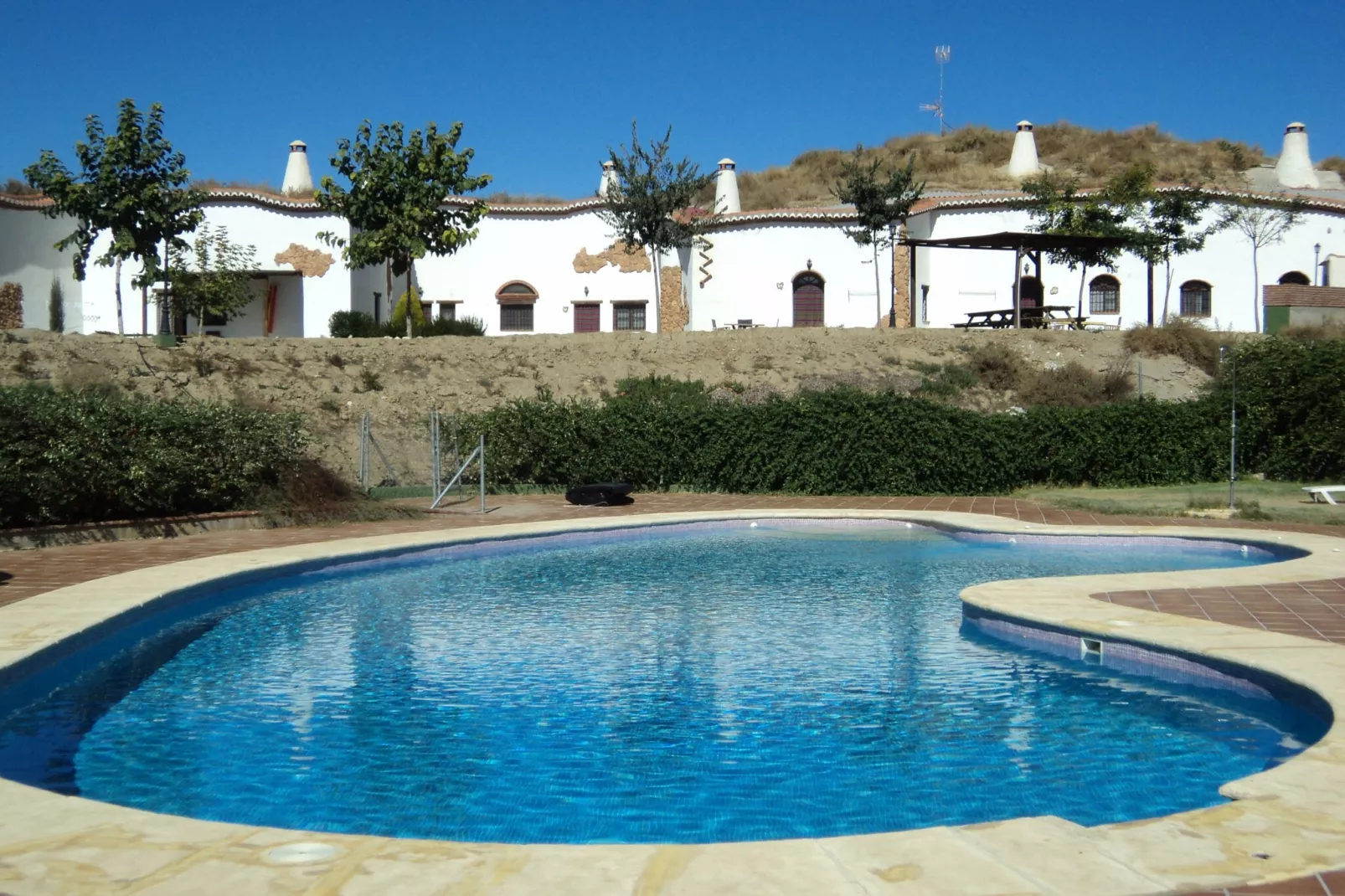 Cueva 1 bedroom-Buitenkant zomer