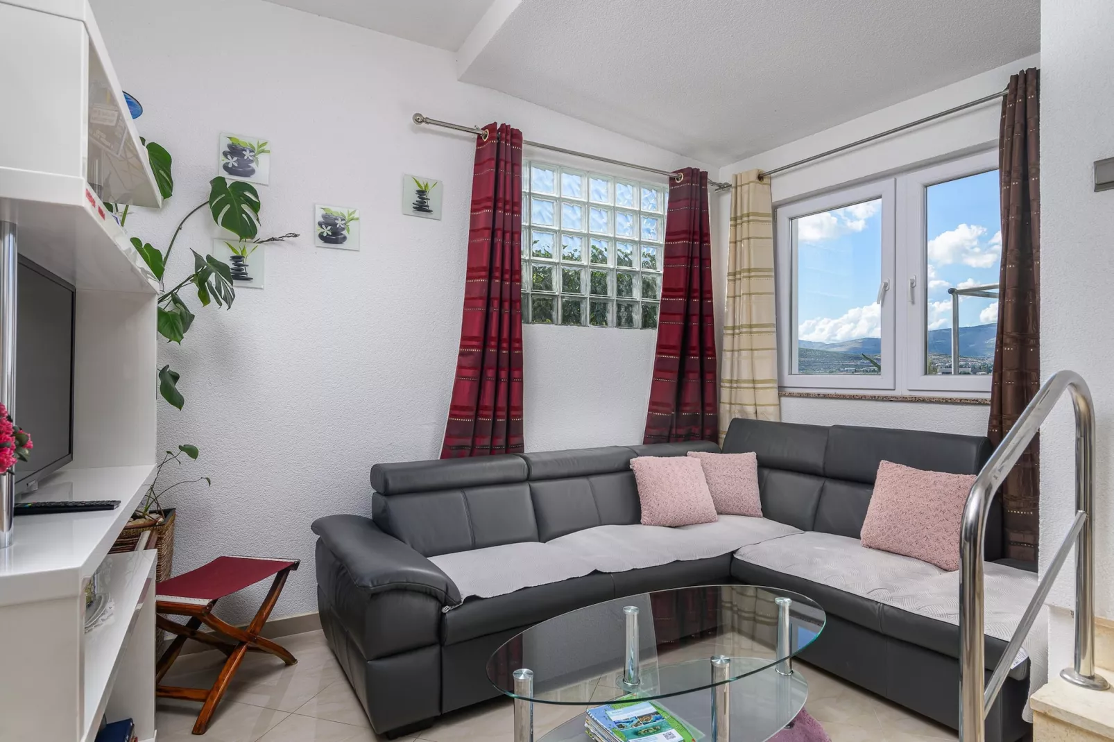 Apartment M1