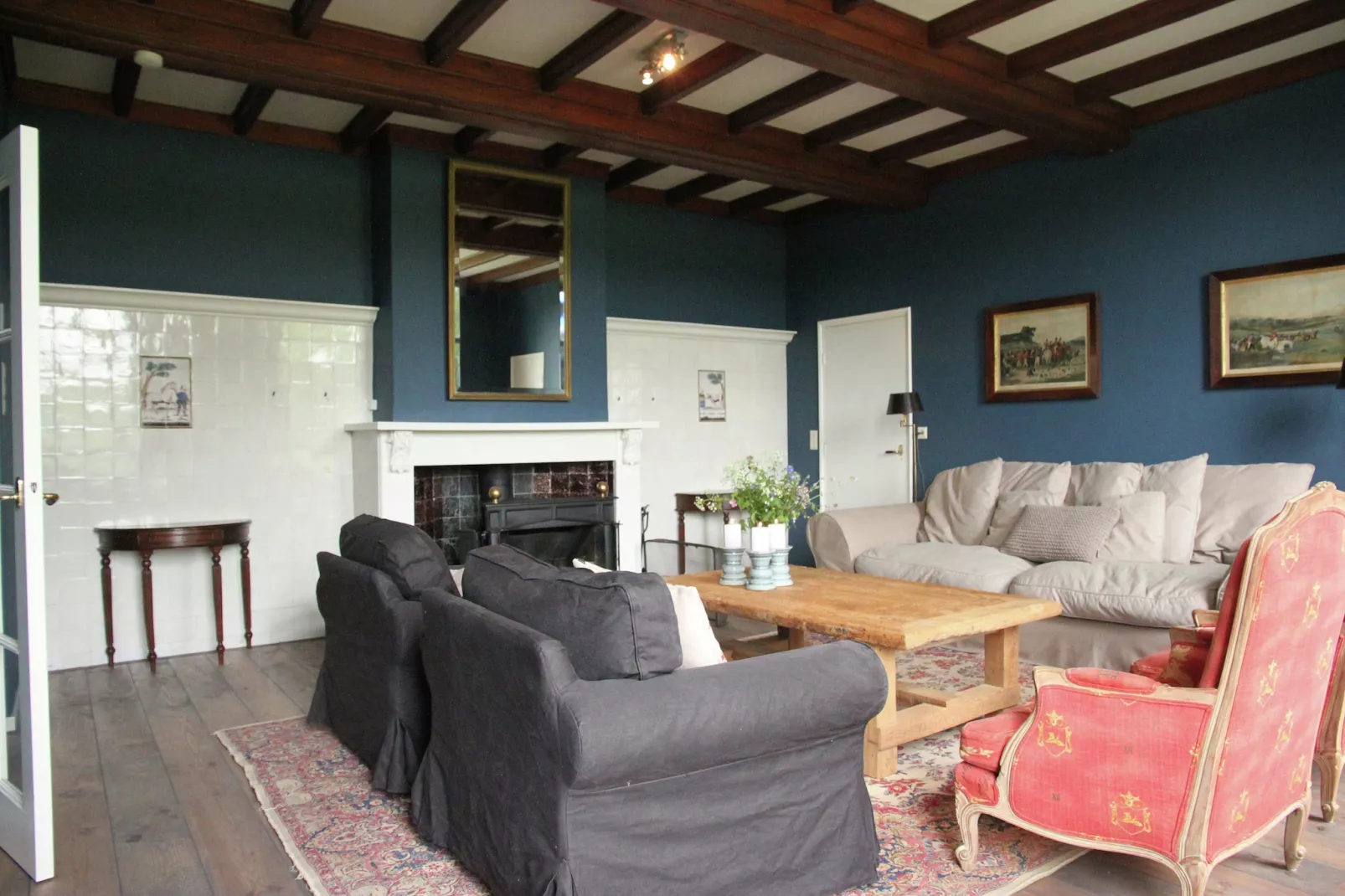 Hofstede Groot Blankenstein-Woonkamer