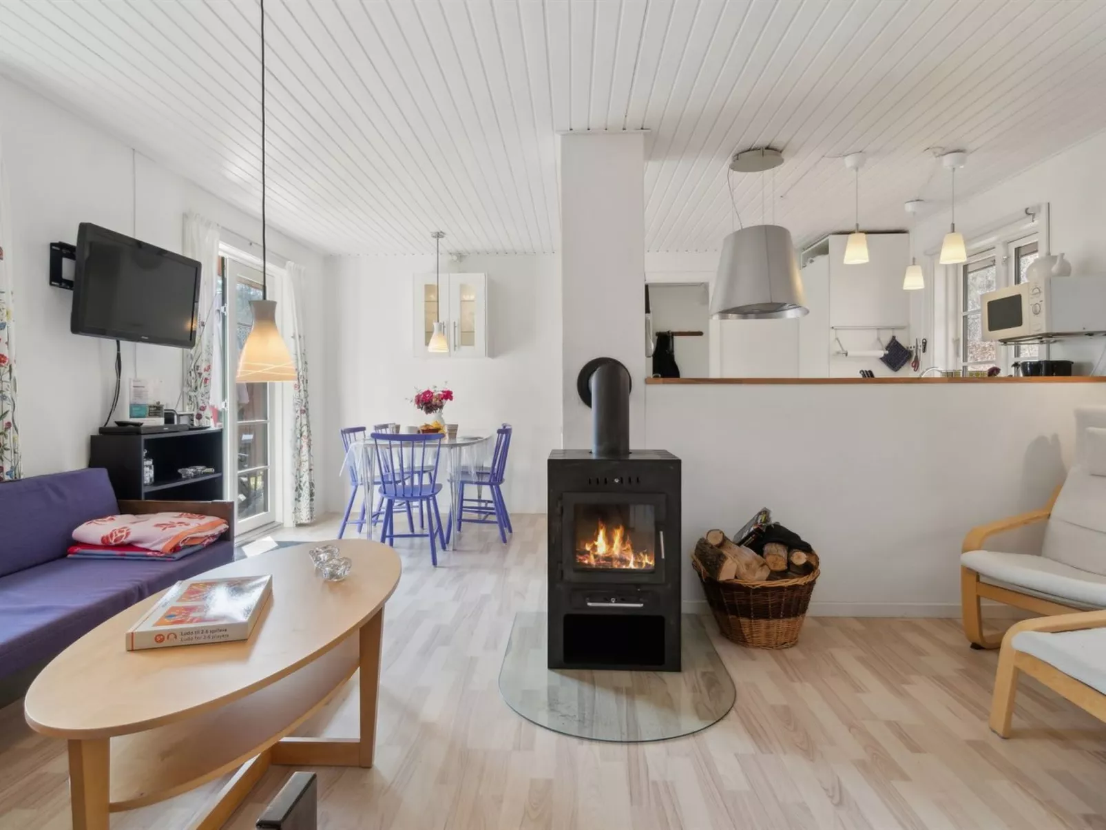 "Georg" - 300m from the sea-Binnen