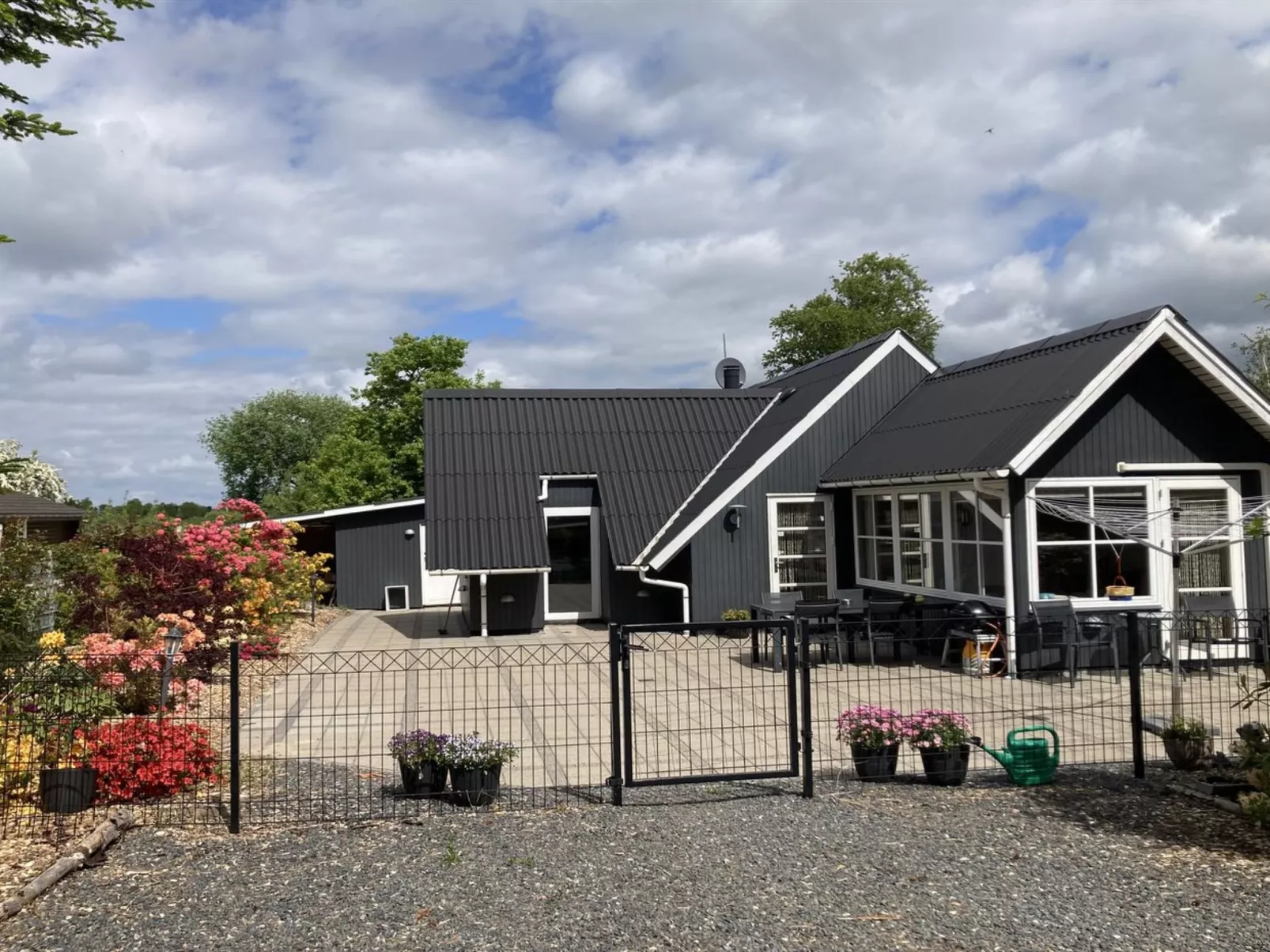 "Adisl" - 600m to the fjord-Buiten