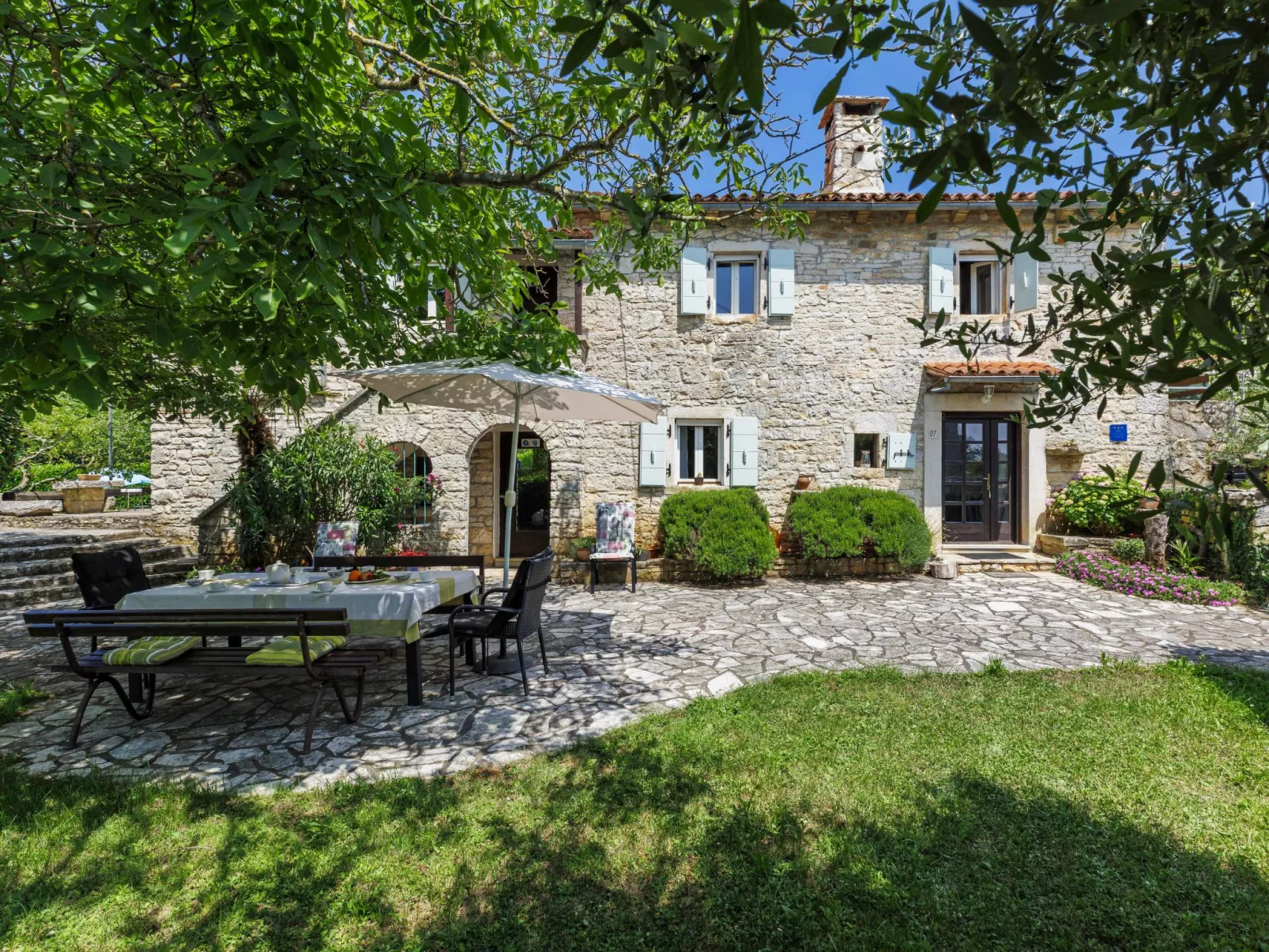 Village Family House Ranka-Buiten
