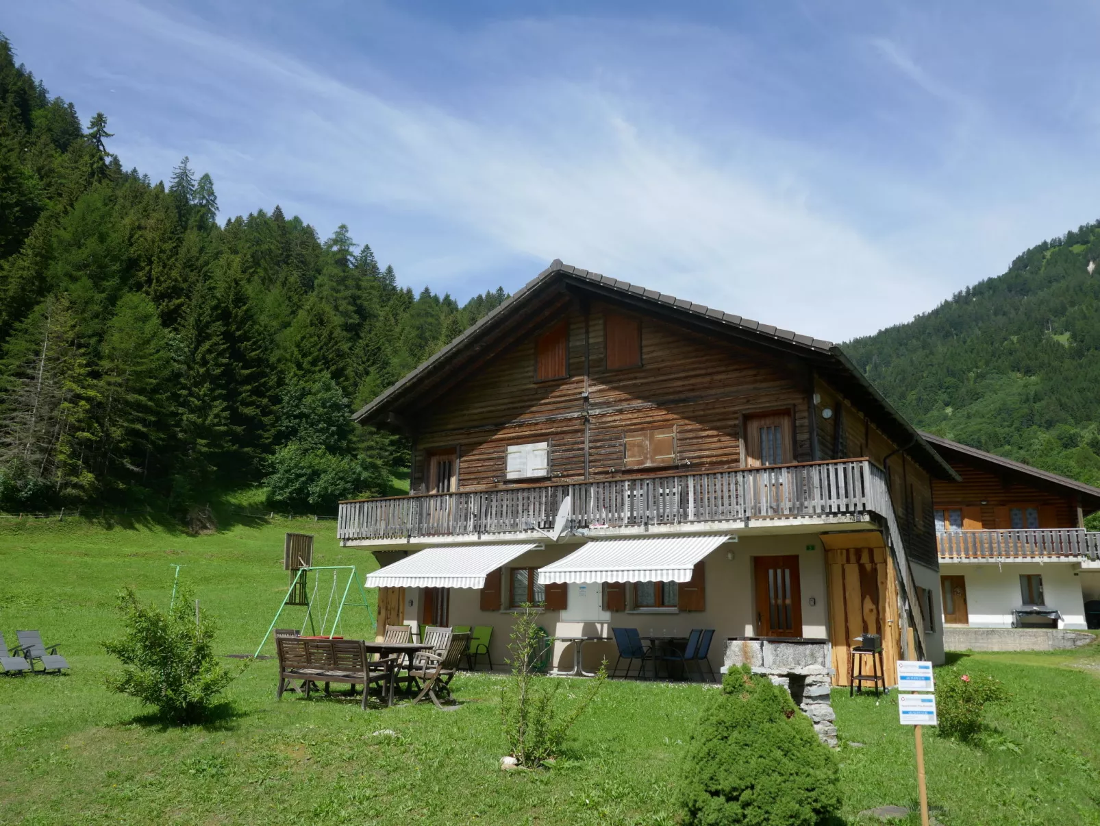 Prou Forestside-Buiten
