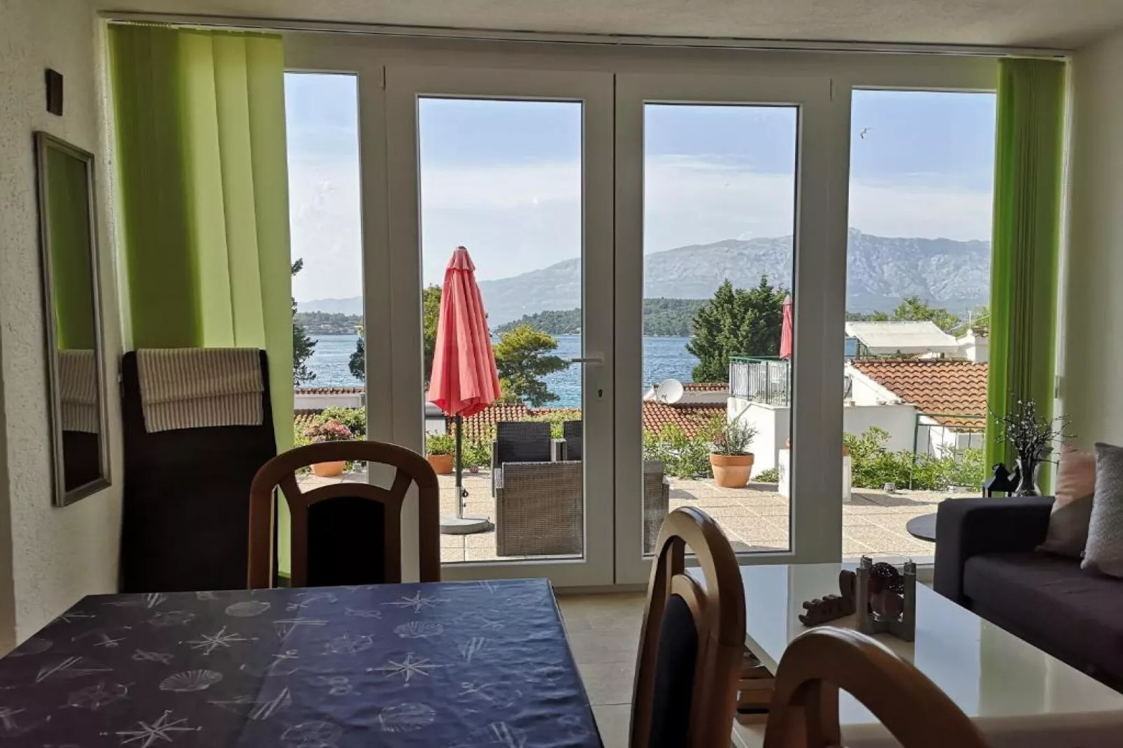 Lumbarda Resort Apartments - Superior Apartment with Mountain View E2