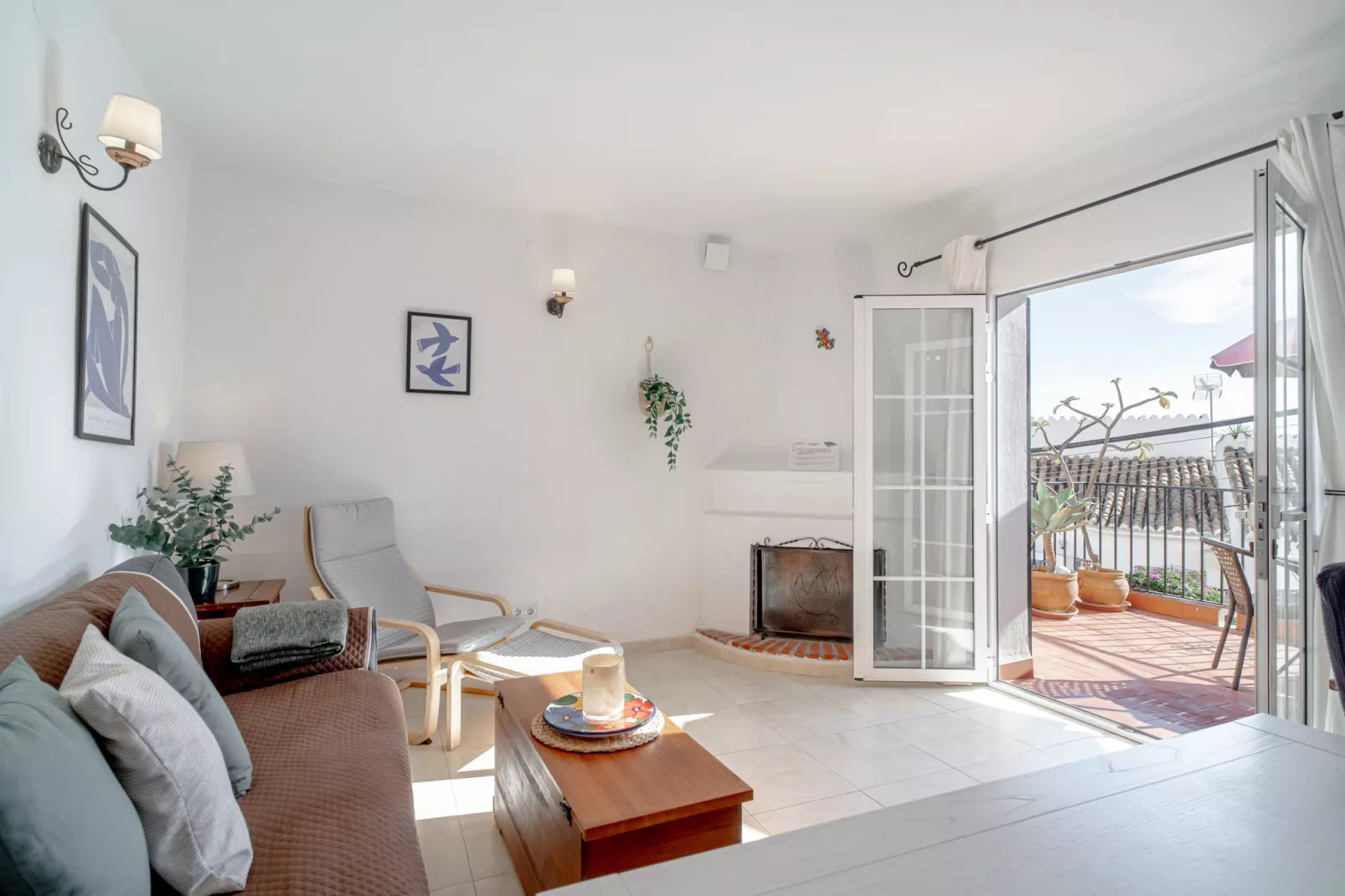Villa Caritas Punta Lara by Casasol