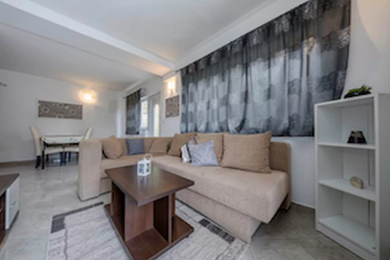Apartments & Rooms Green Bay - One Bedroom Apartment with Terrace (APP 8)