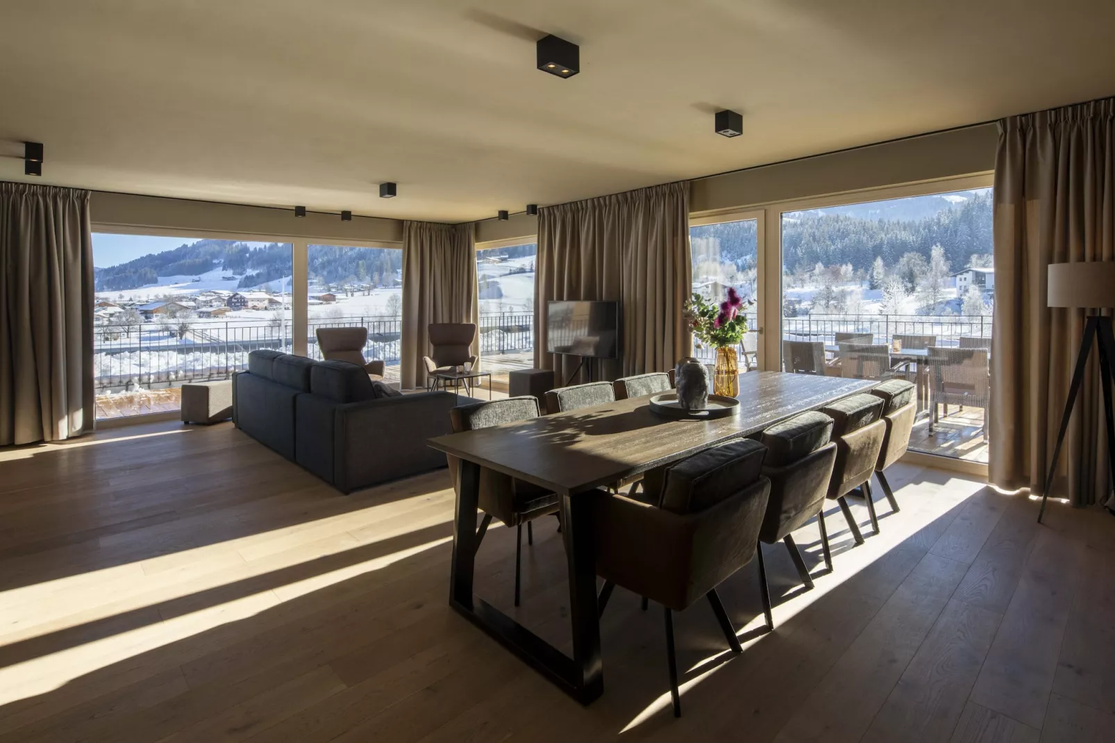 Berg & Golf Apartments Westendorf 4-Eetkamer