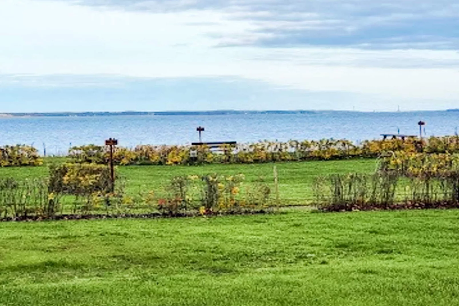 Gerenoiveerde Toevlucht in Hejlsminde-By Traum-Buitenlucht
