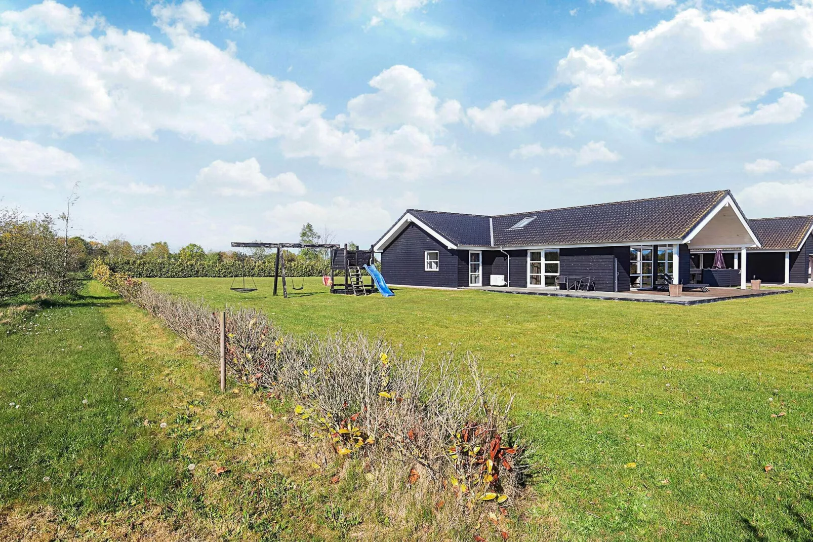 Luxe Spa Retreat in Hurup -- By Traum Ferienwohnungen-Buitenlucht