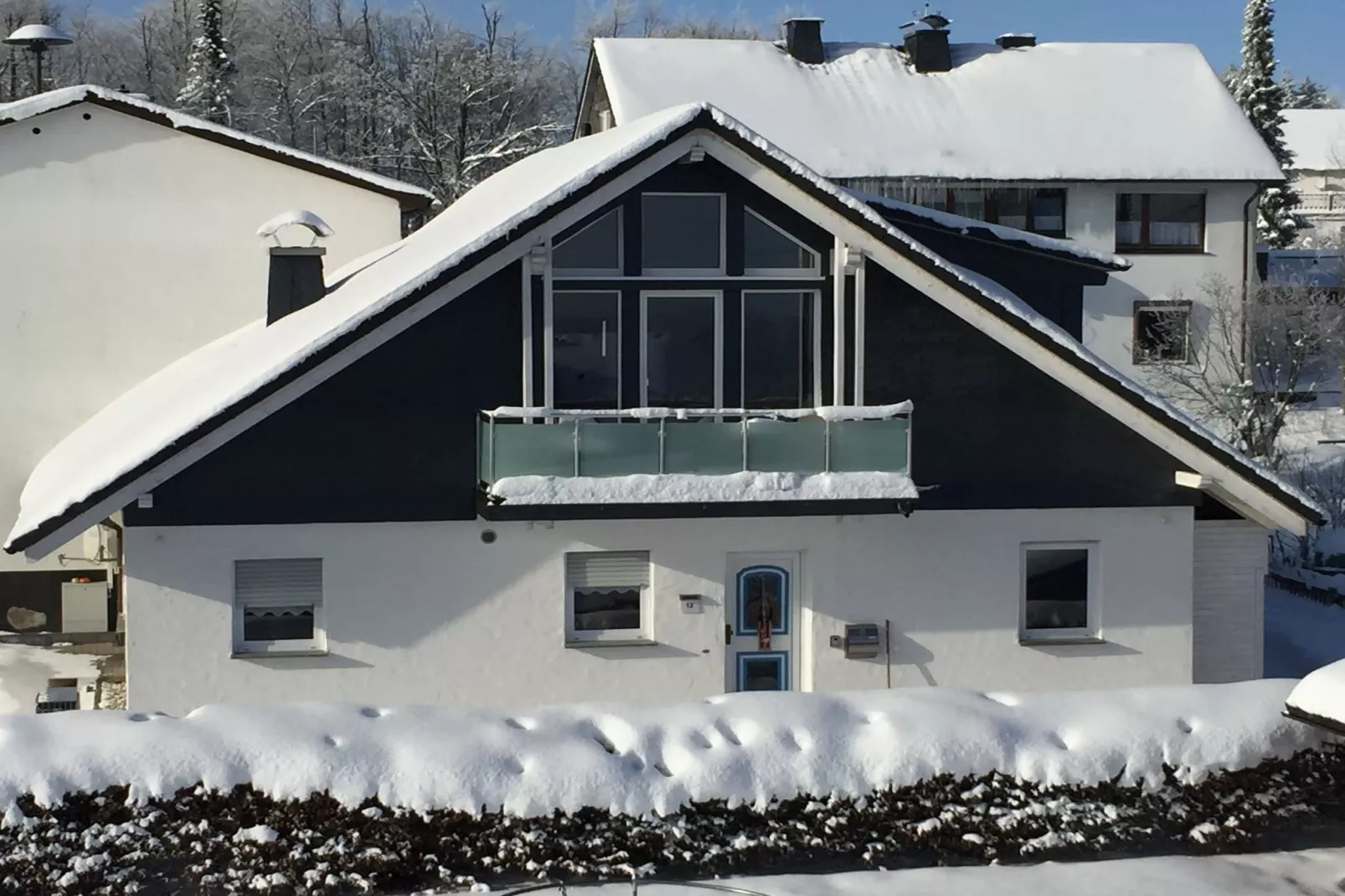 Ferienhaus Jahnes Winterberg-Exterieur winter