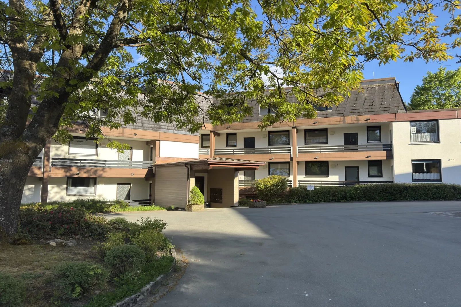 Studio2 Pers  45 qm-Buitenkant zomer