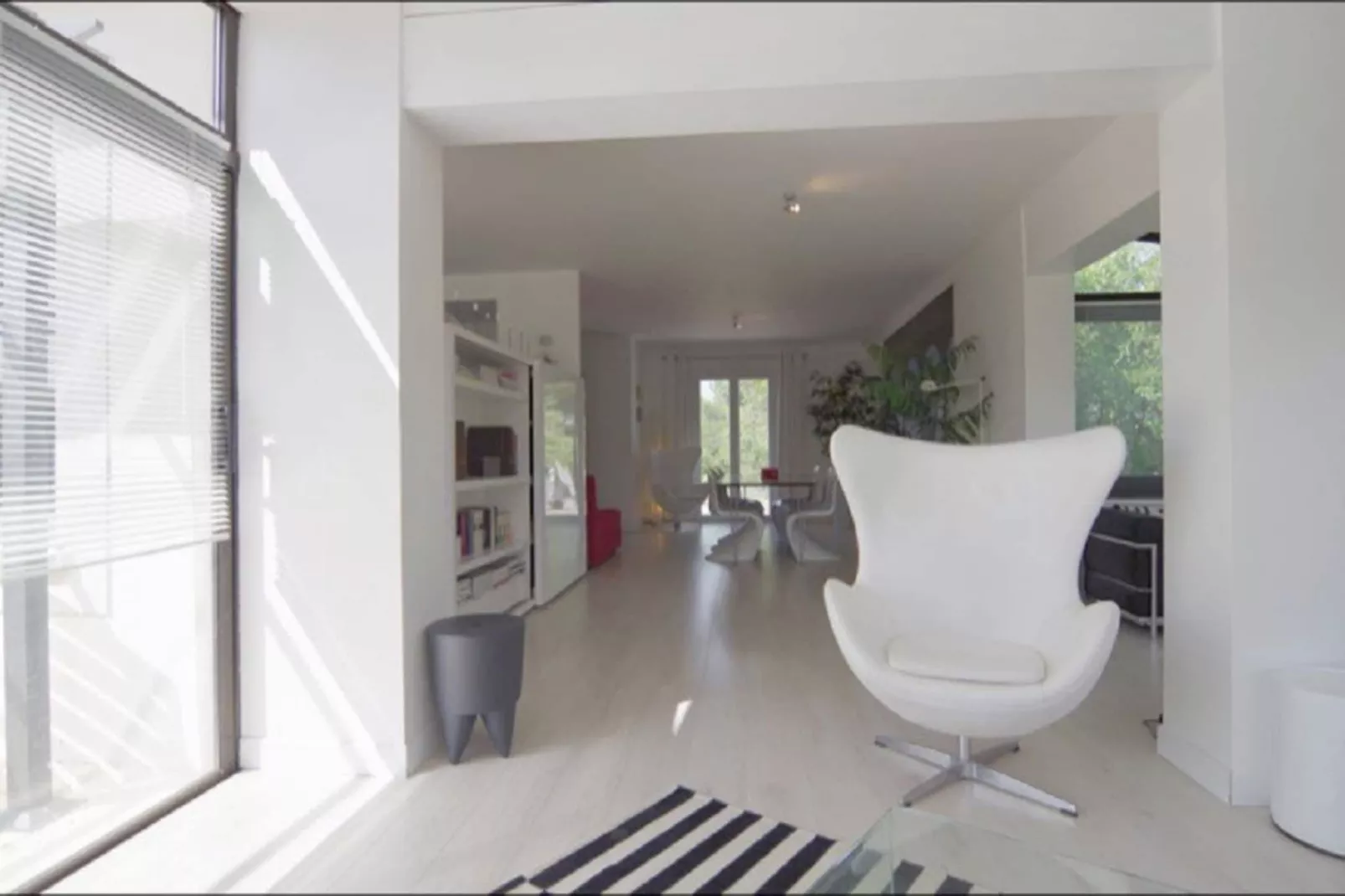 Villa On the Rocks-Woonkamer