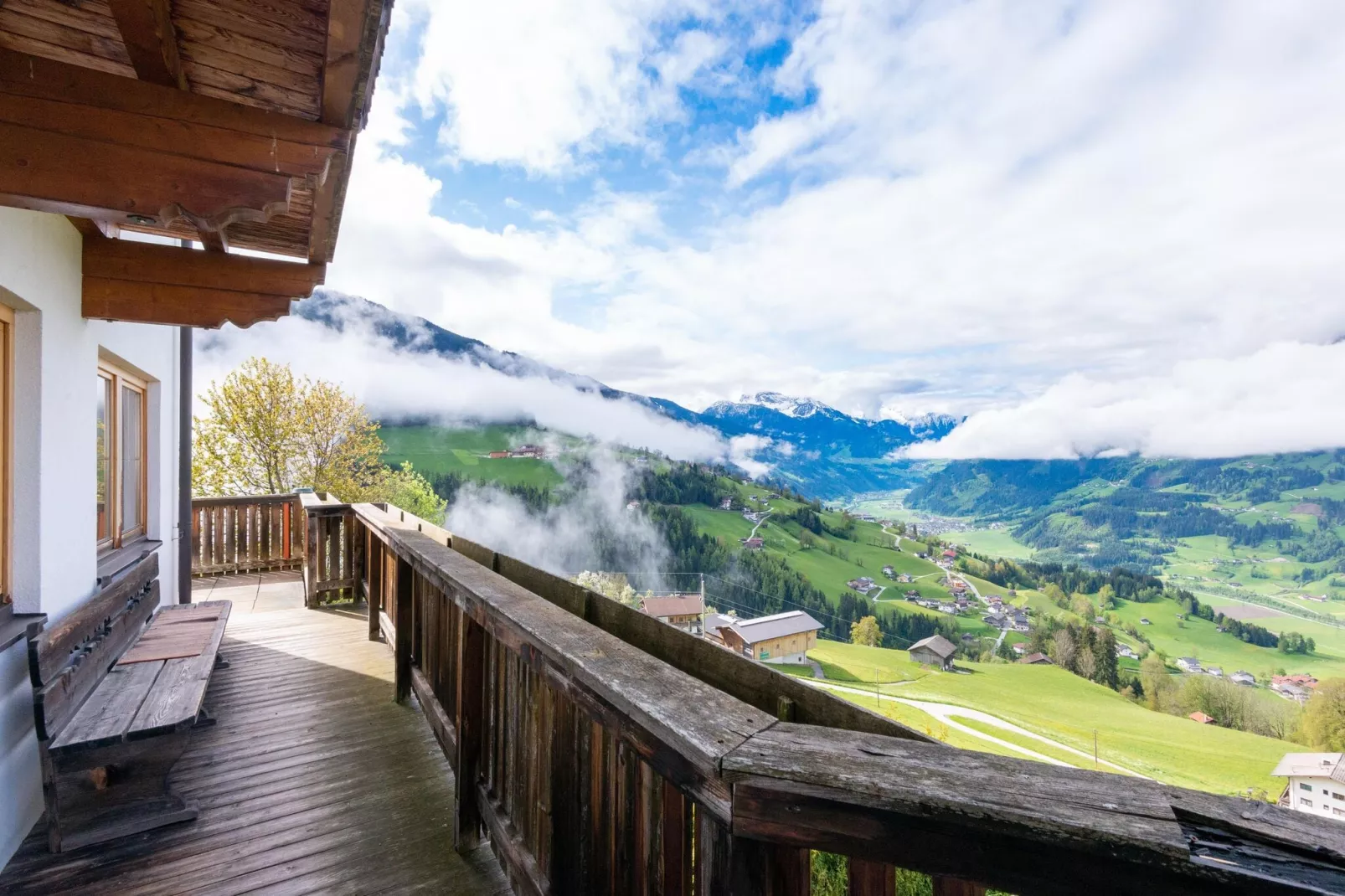 Zillertal 3000 12PAX-Terrasbalkon