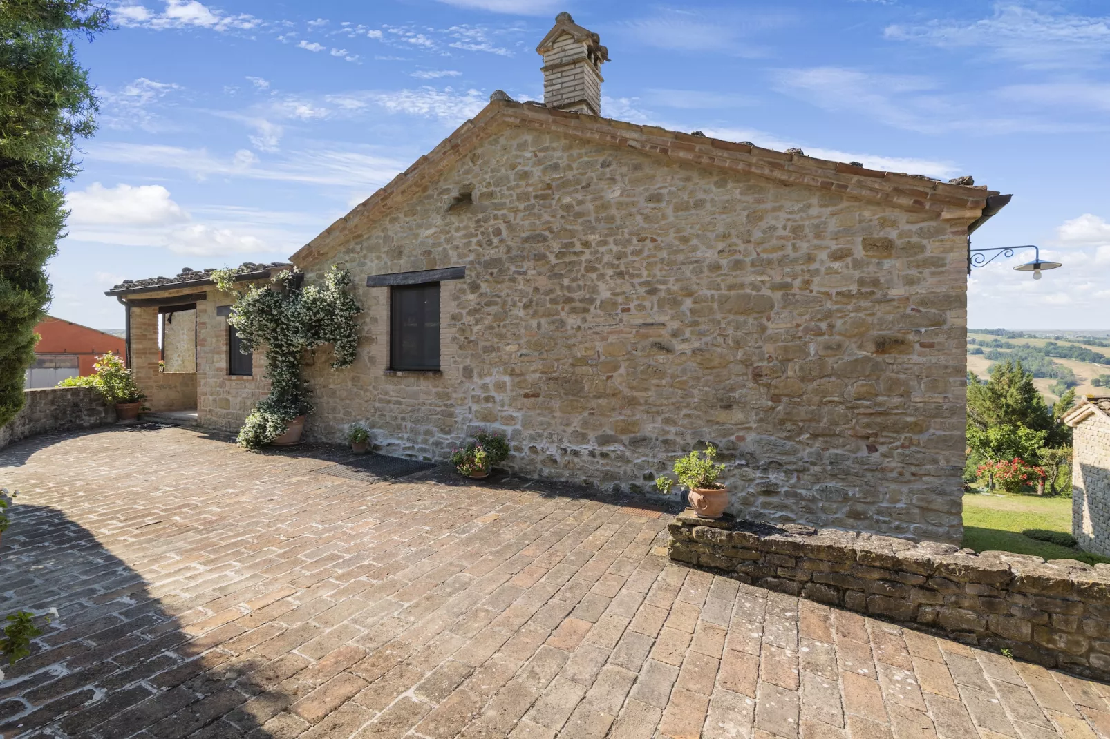 La Sibilla-Buitenkant zomer