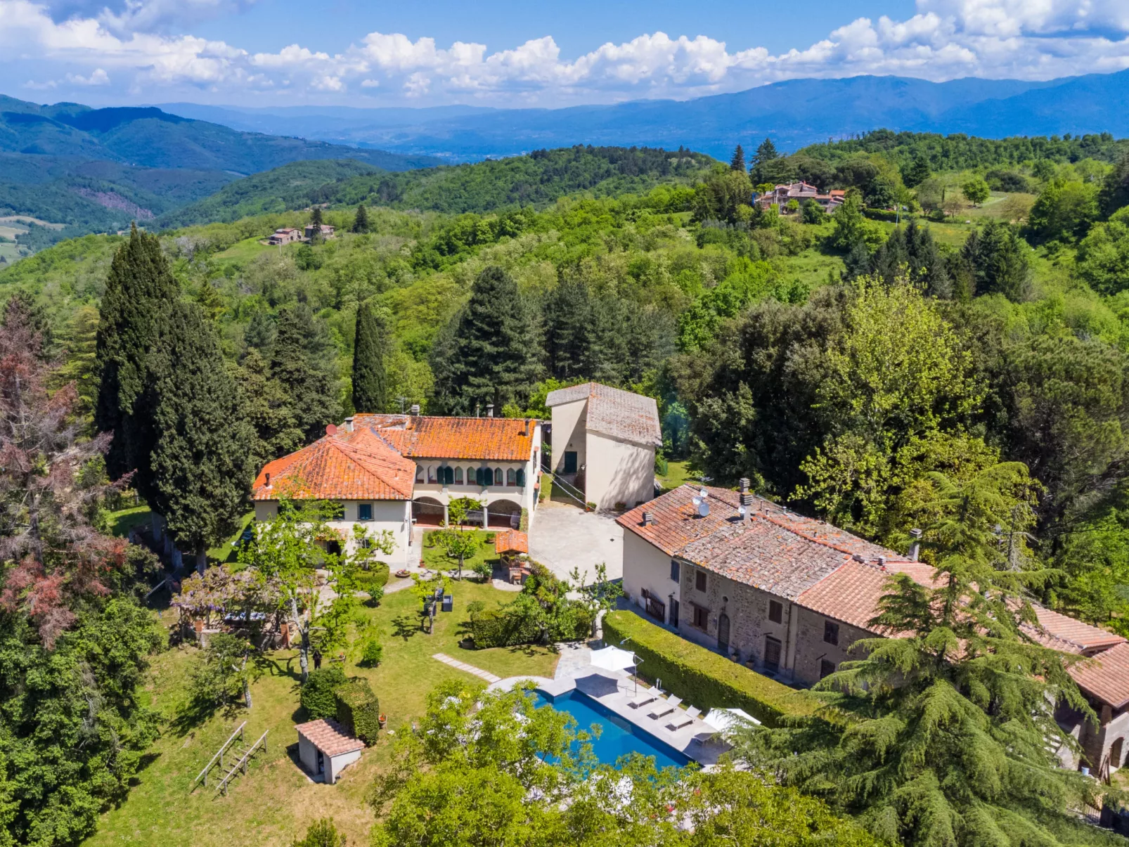 Villa Castagnoli-Buiten