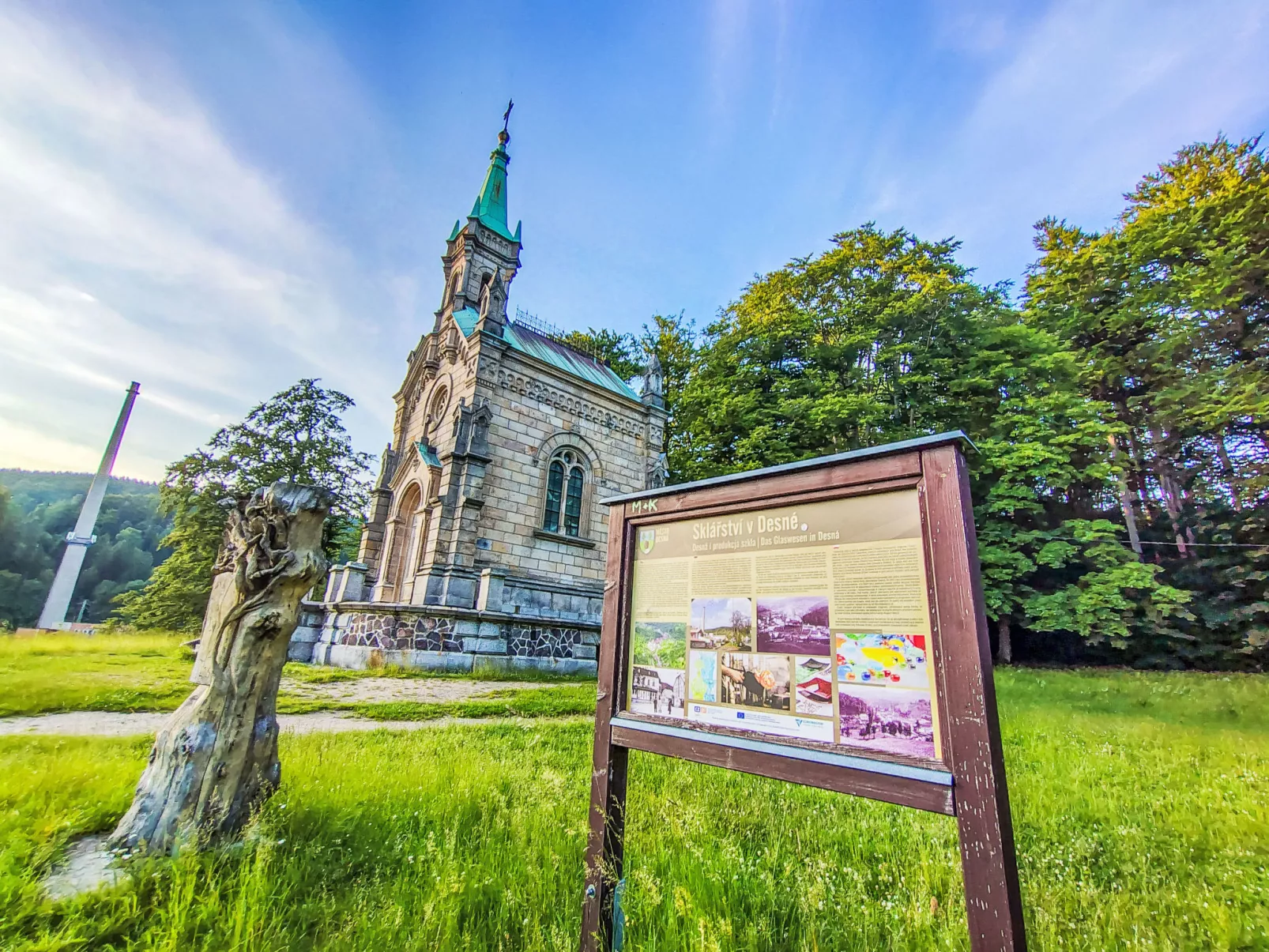 Safírový potok-Omgeving