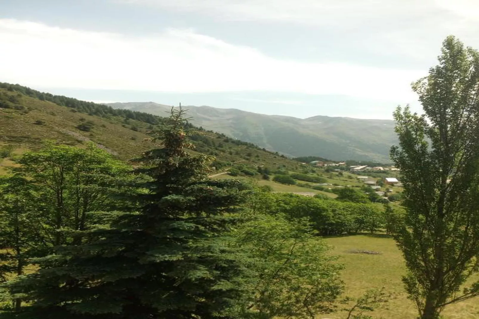 Le Mont d'Auron 3-Gebieden zomer 20km