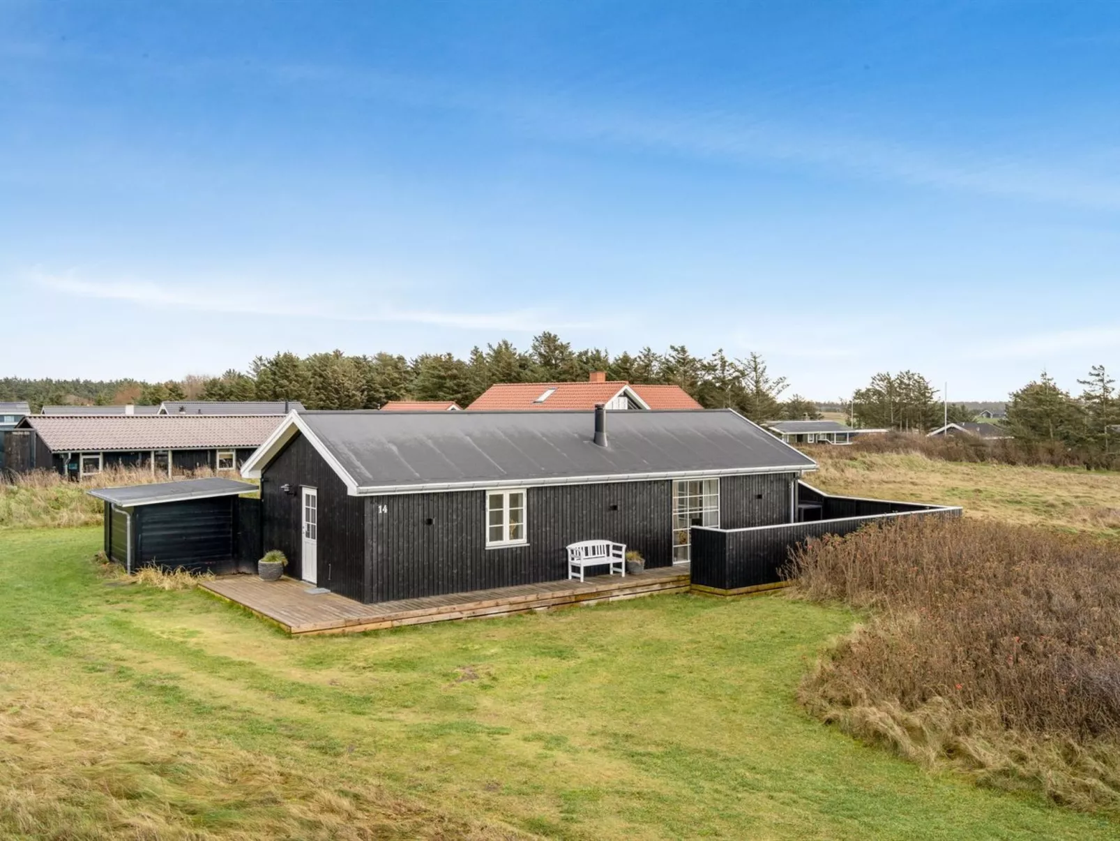 "Sanni" - 225m from the sea-Buiten