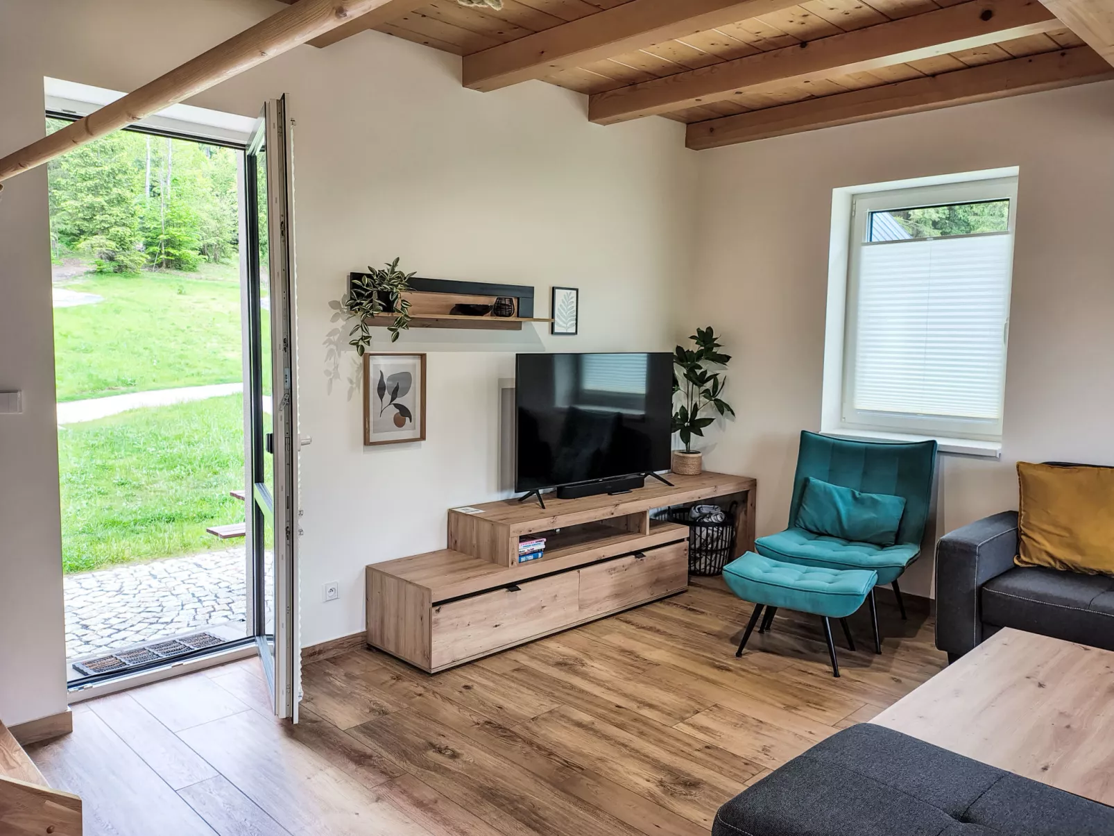 13ka Duplex with Terrace-Binnen