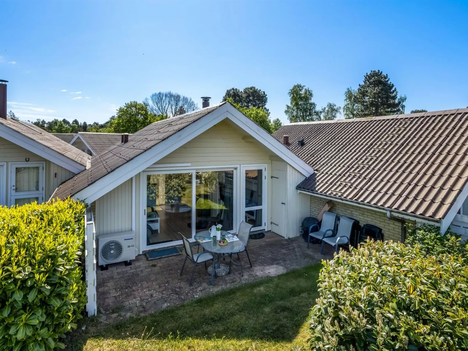 "Darina" - 150m from the sea-Buiten