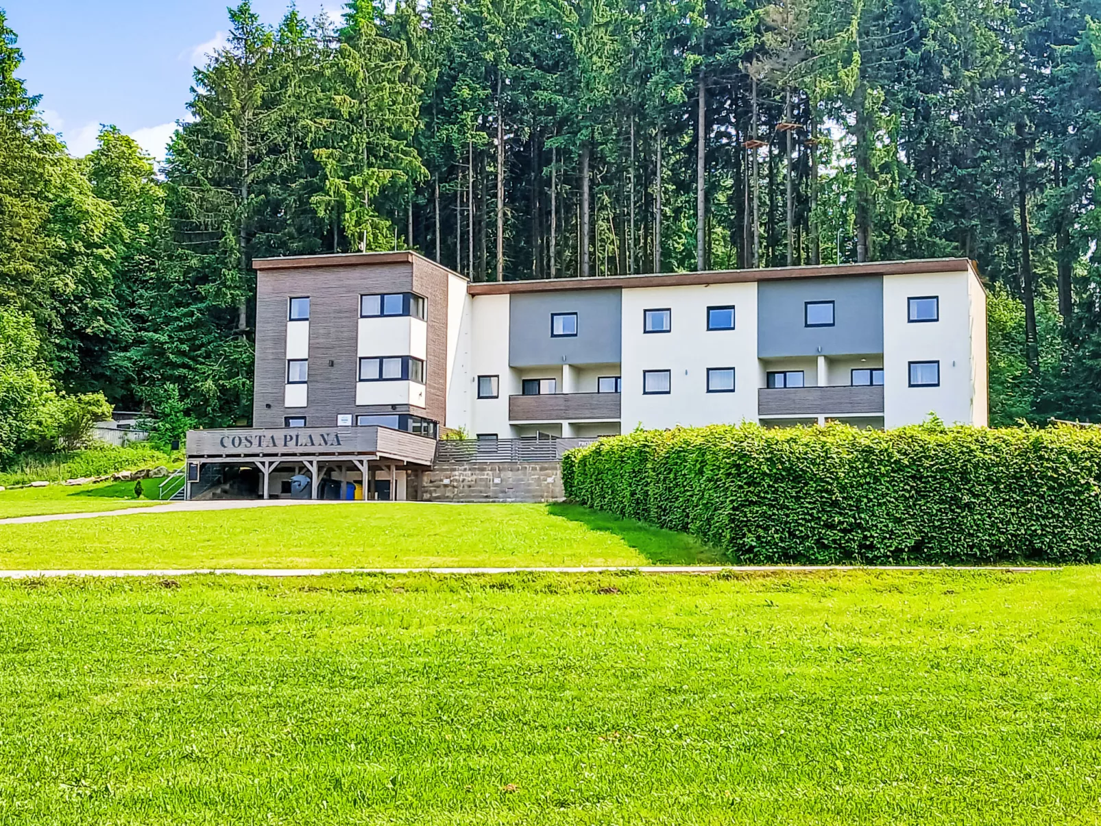 Lakeview Luxury Lodge & Garden-Buiten