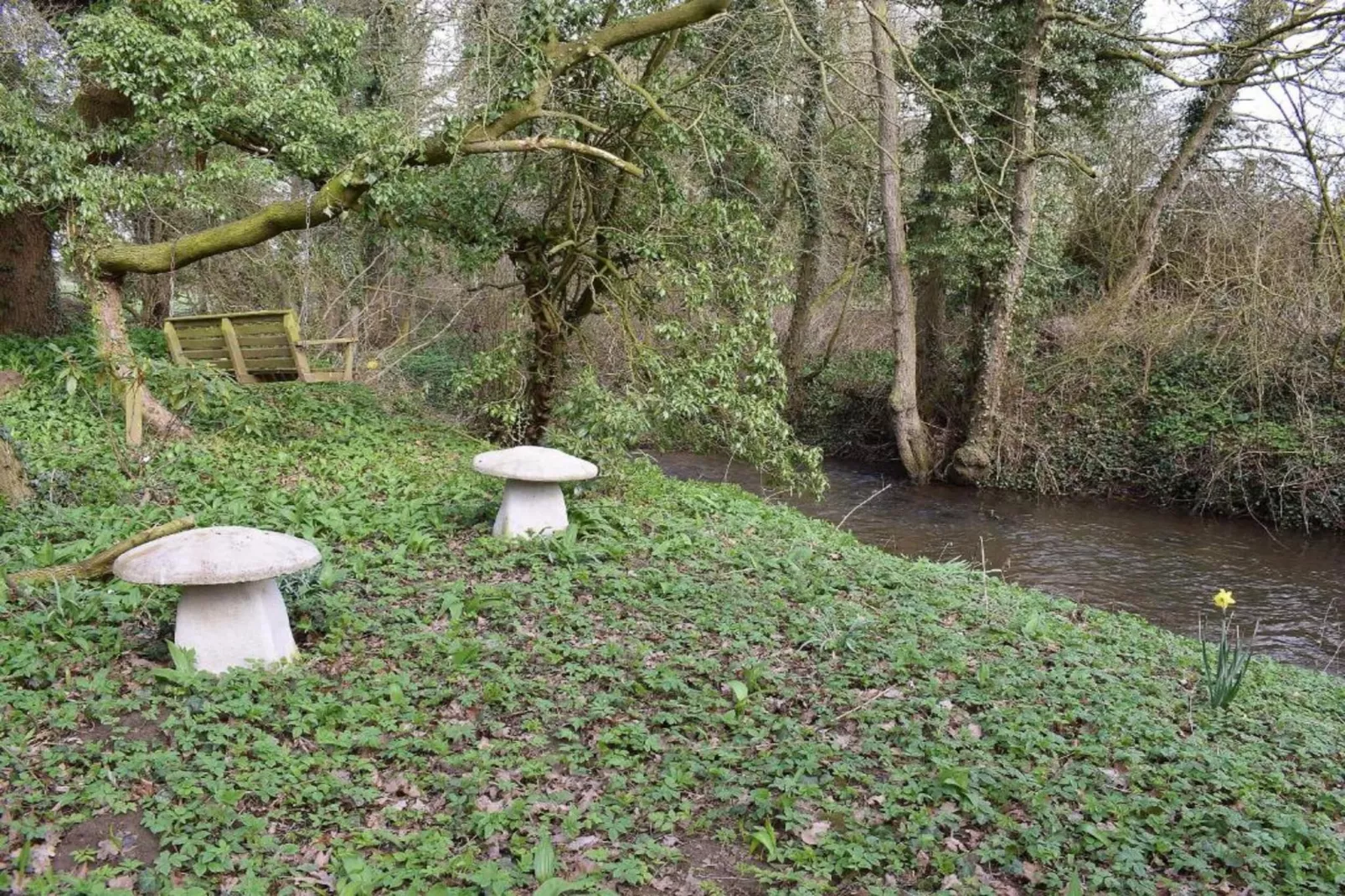 Kilburn Hall Apt-Gebieden zomer 5km