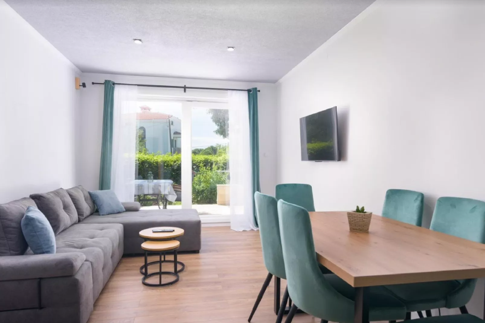 Apartments Vujina - One Bedroom apartment and Balcony 4 (Antonio)