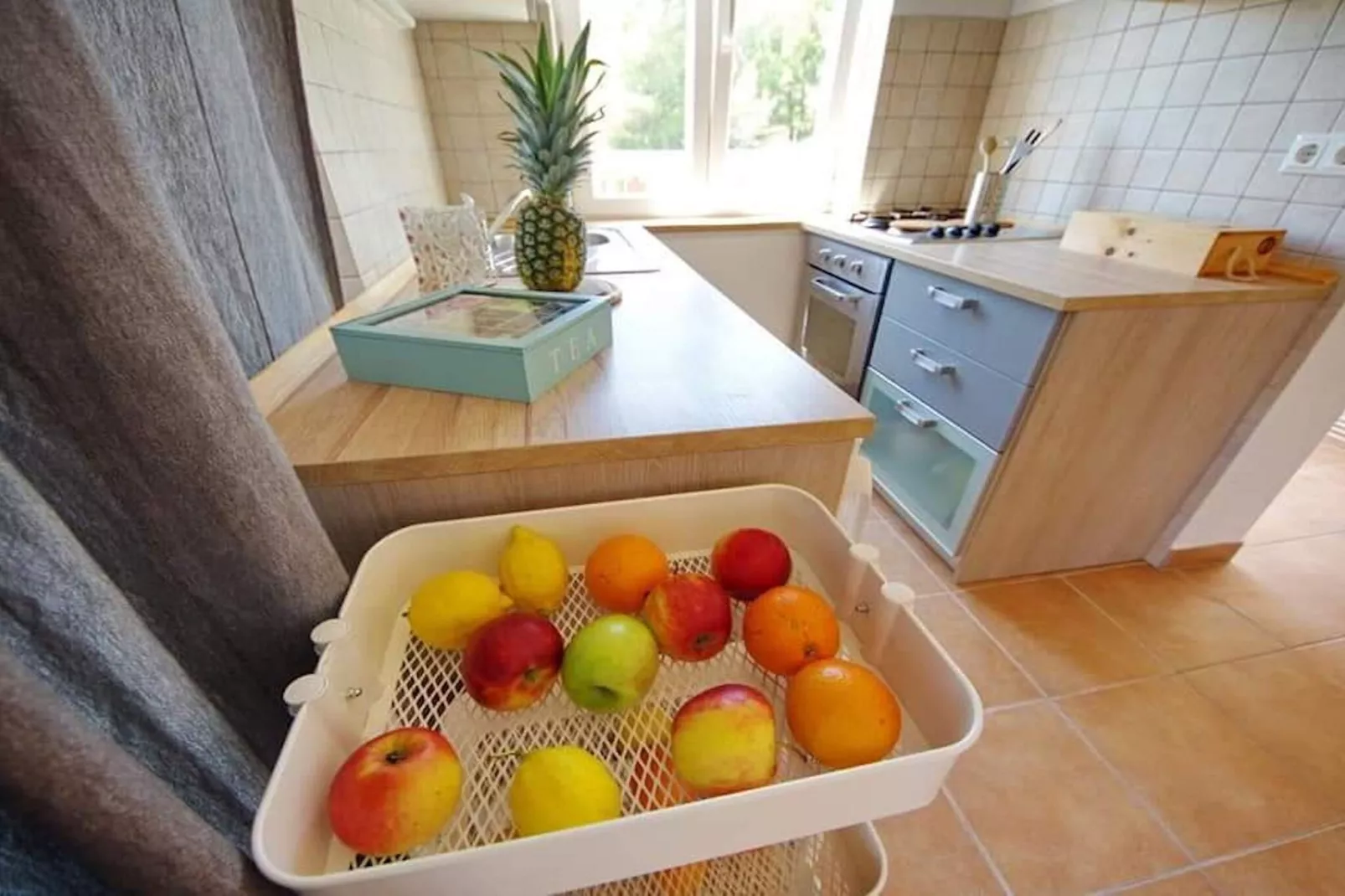 Blissful Bay Apartments Vrboska - Classic Two Bedroom Apartment with Terrace (owner Lavanda)