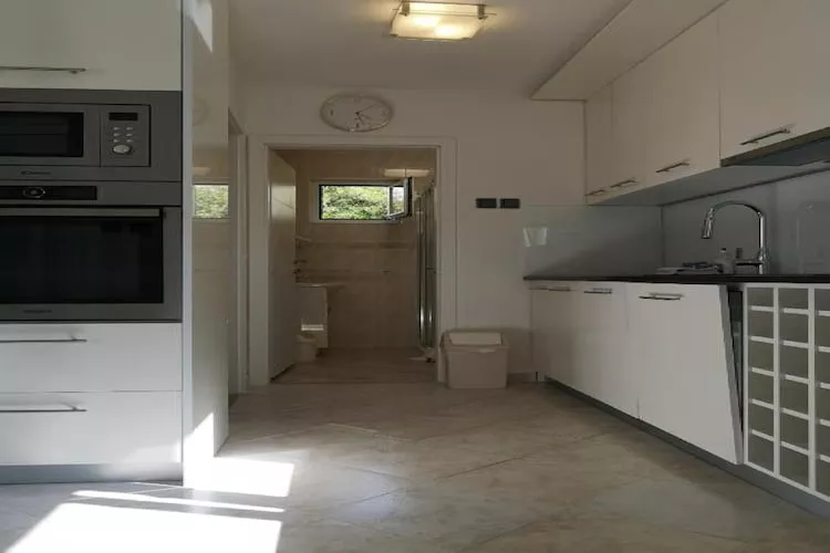 Lumbarda Resort Apartments - Superior Apartment with Mountain View E2