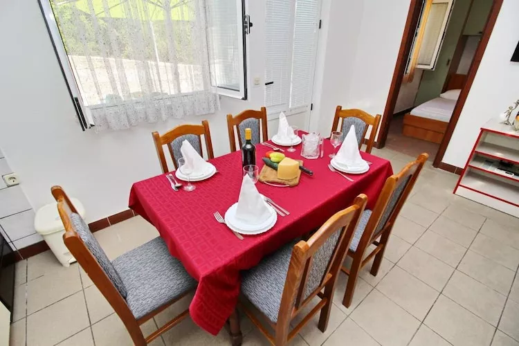 Apartments Neven - Two Bedroom Apartment with Terrace and Partial Sea View (A1)