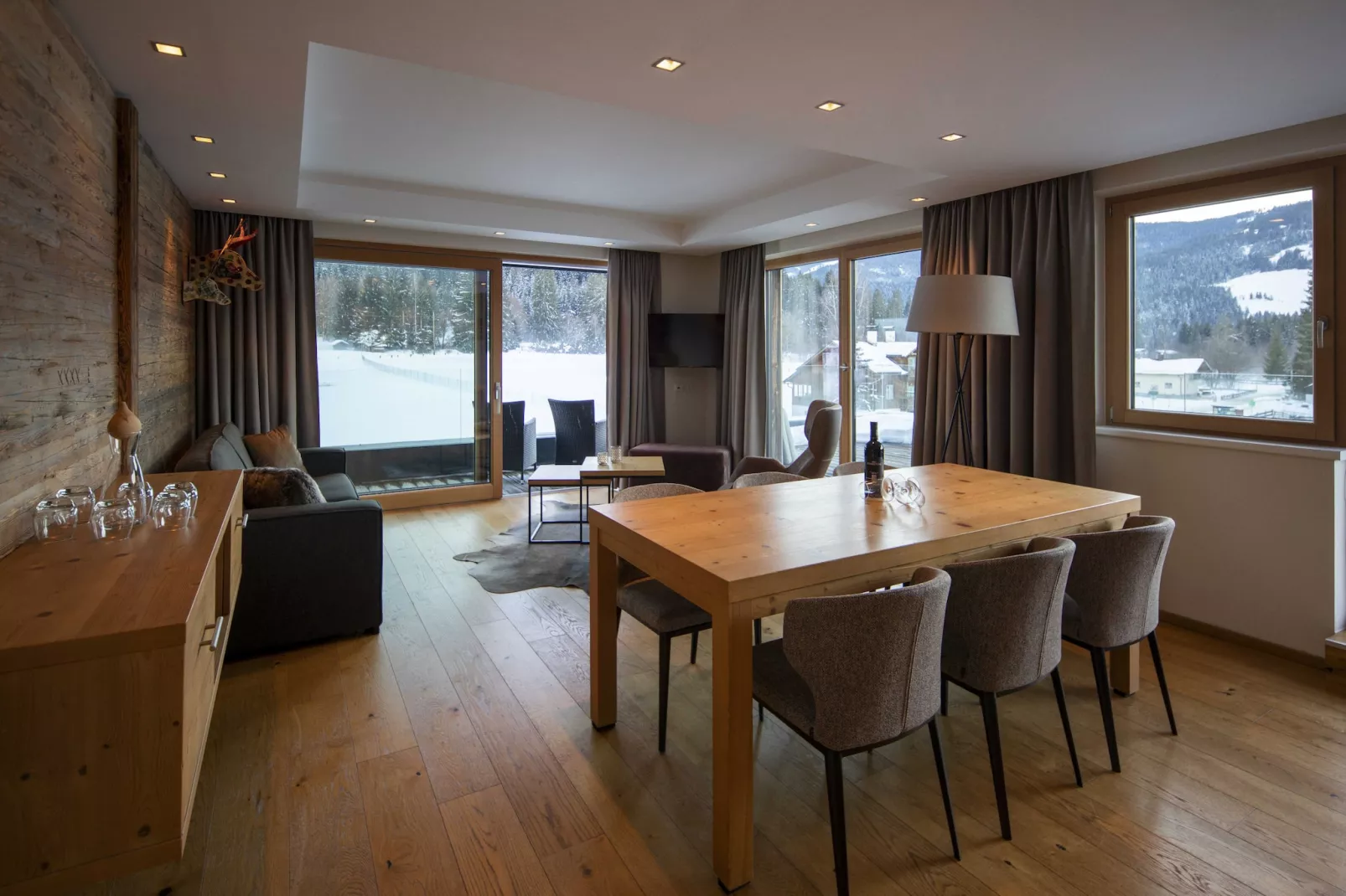 Berg & Golf Apartments Westendorf 3-Eetkamer