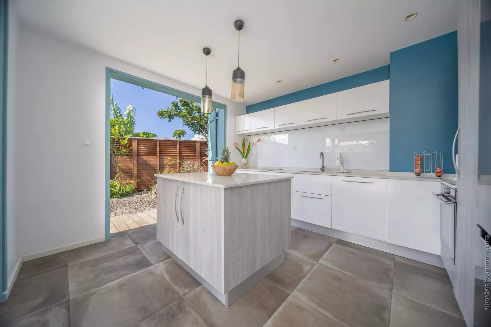 Villa Serenity: Piscine, Confort et Plage à 5 min
