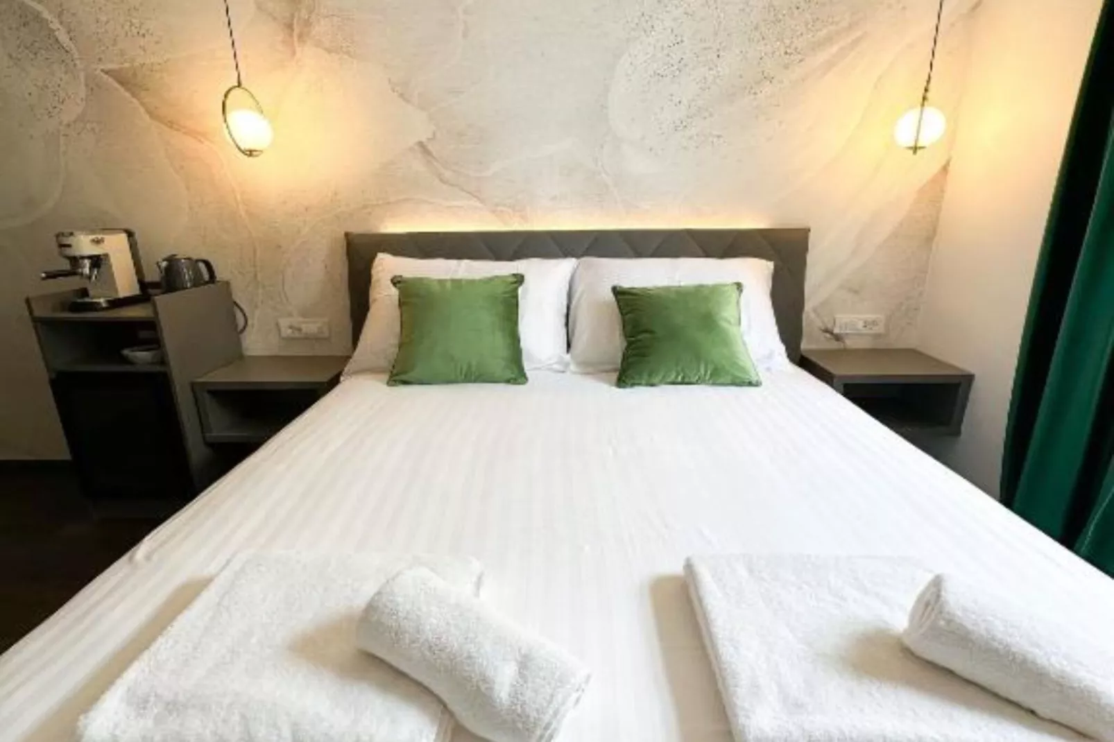 Rooms Lidija 32 - Triple Luxury Room (9)